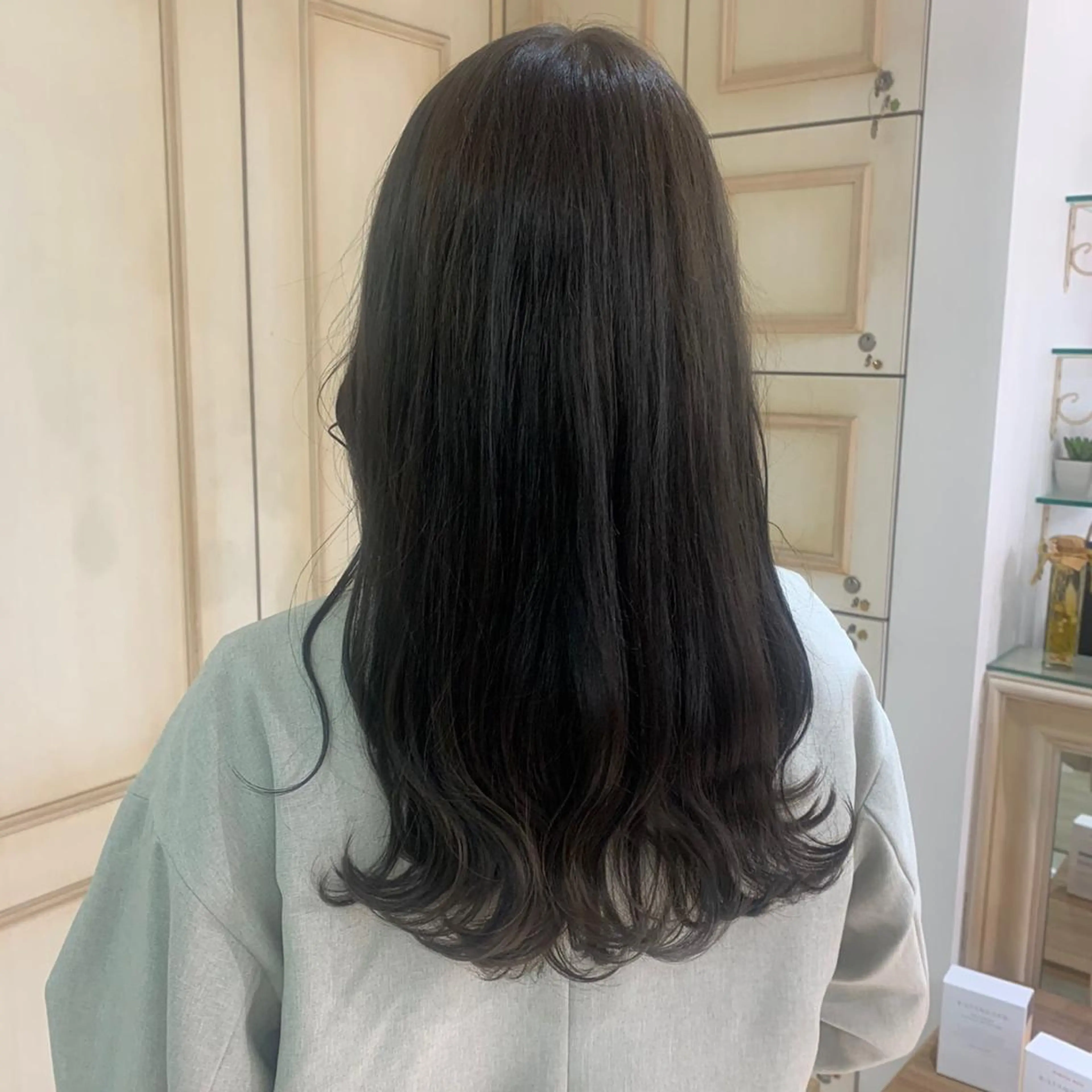 カラー ヘアアレンジ 海外レイヤー鯉渕 【海外風メンズも◎】のヘアスタイル