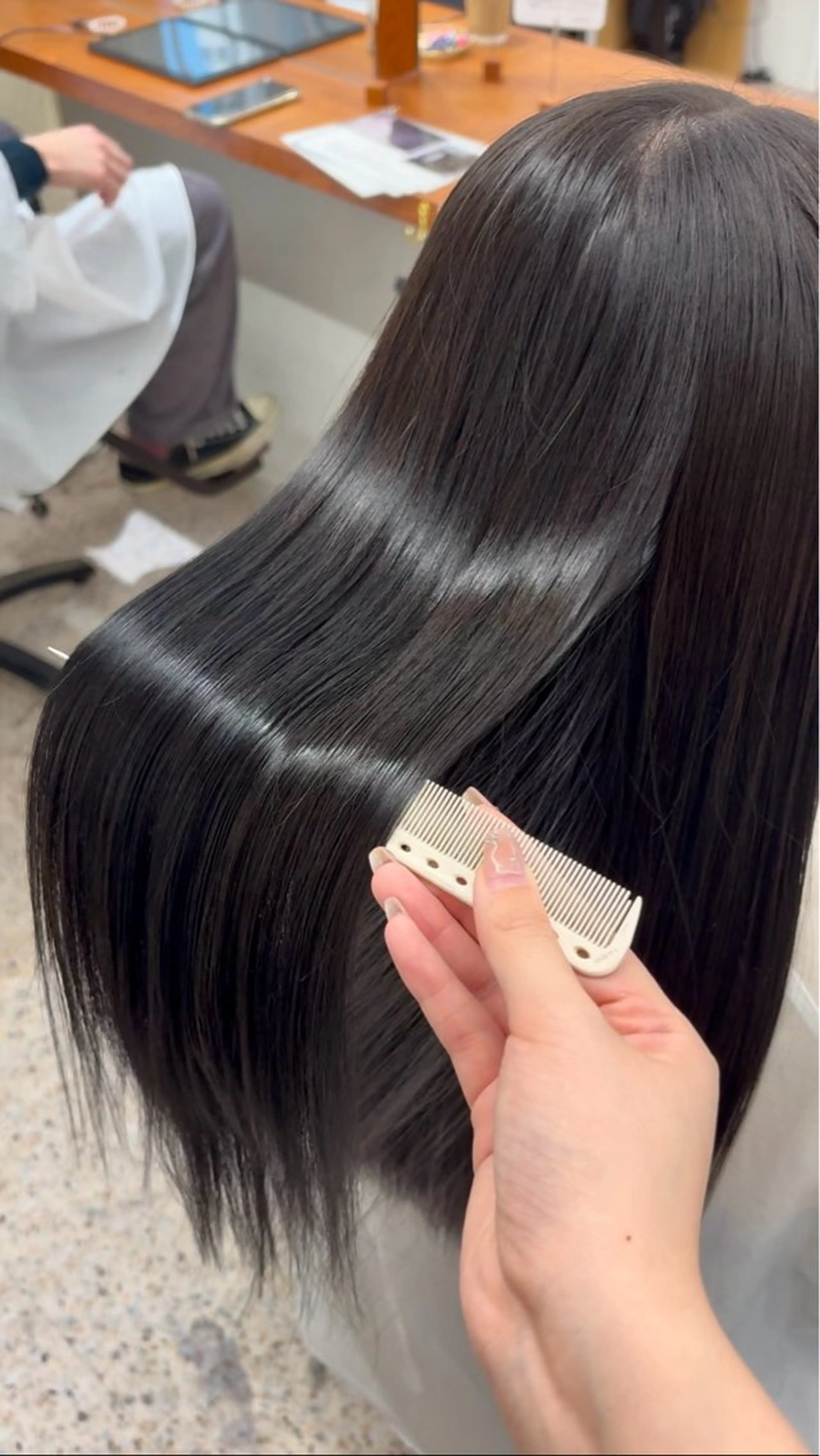 【 minimo限定価格🪽 】   イルミナカラー＋髪質改善Aujua11step式極みトリートメント🫧の写真