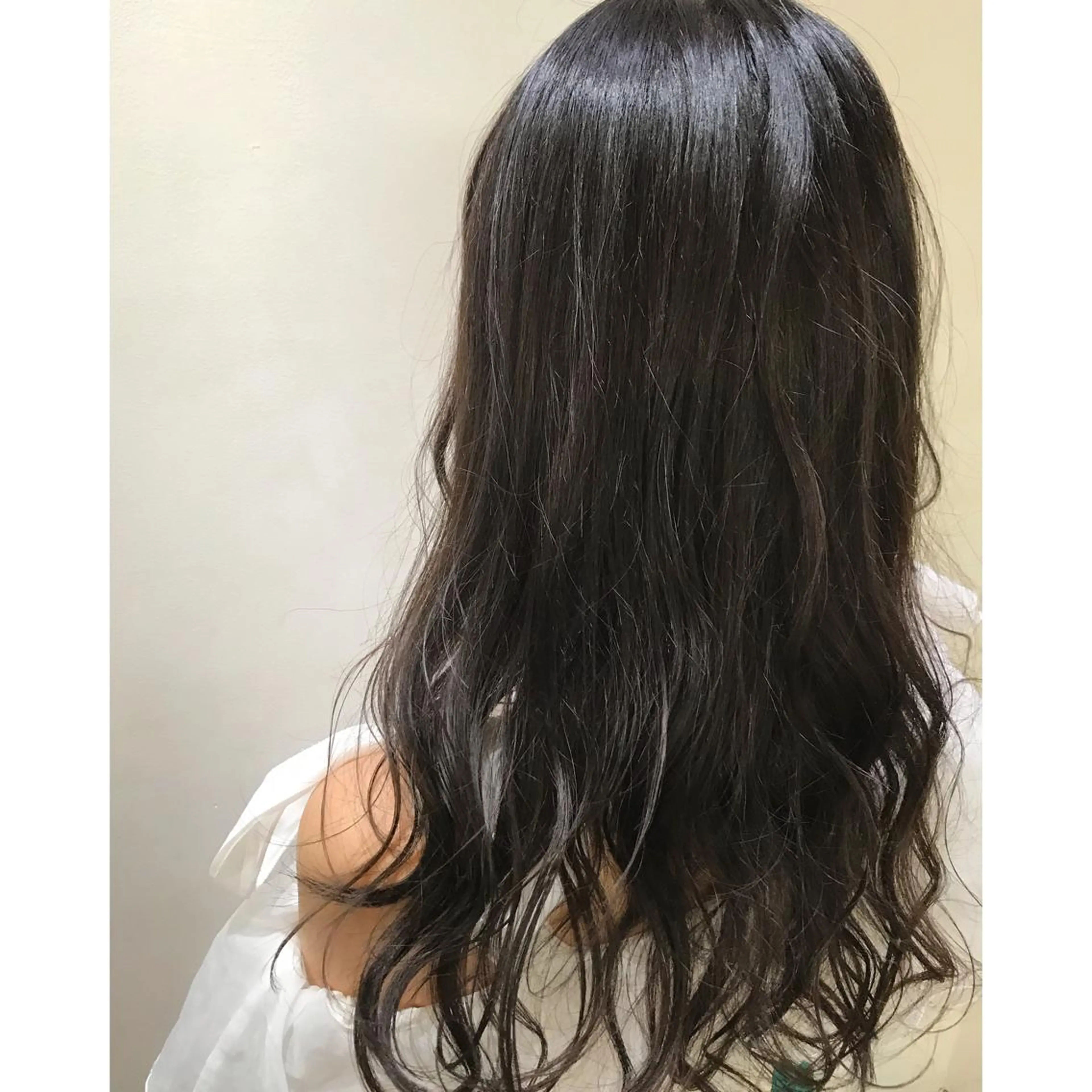 ロング カラー アディクシーカラー トリートメント 坂西 春果のマツエク・マツパデザイン