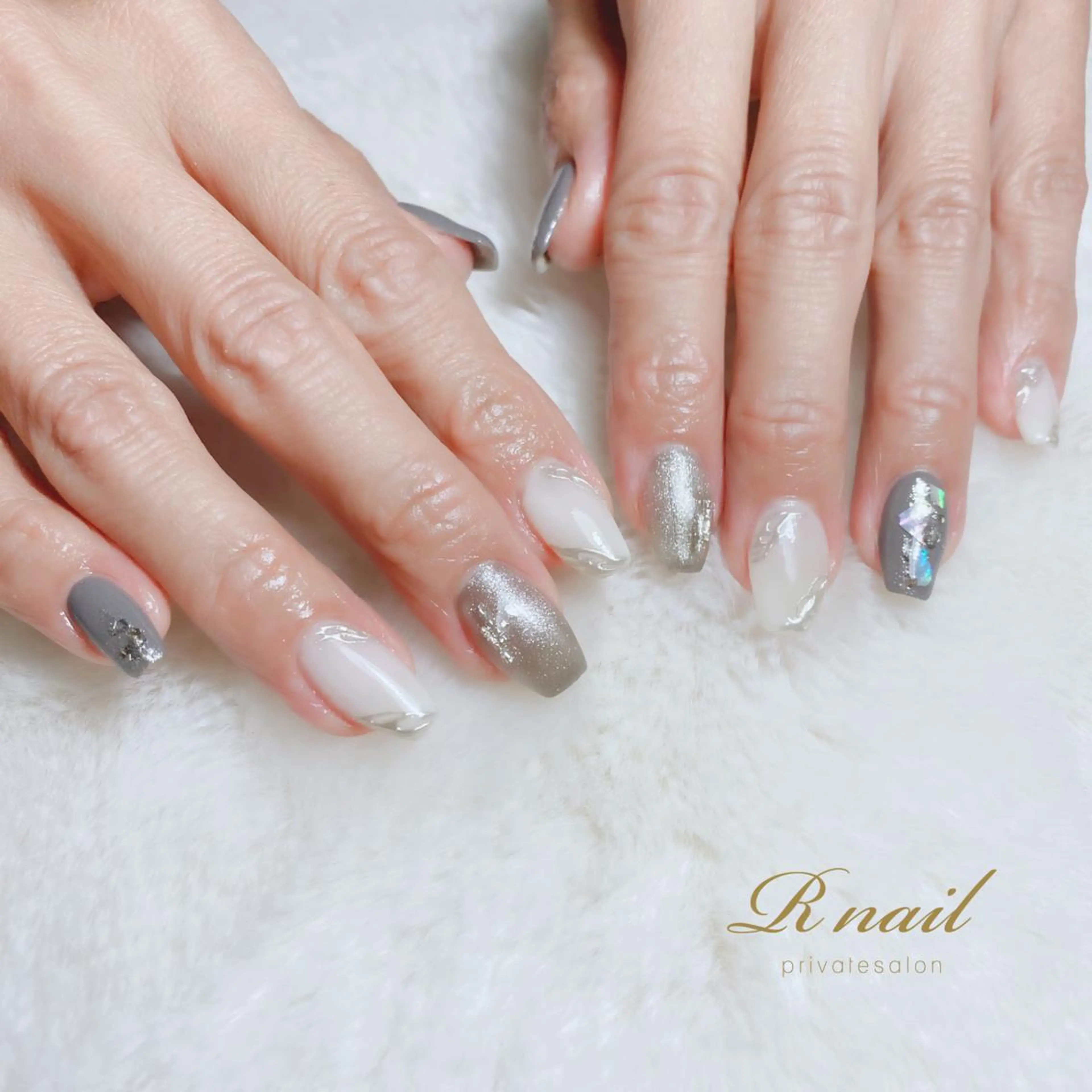 ネイル R nailのネイルデザイン