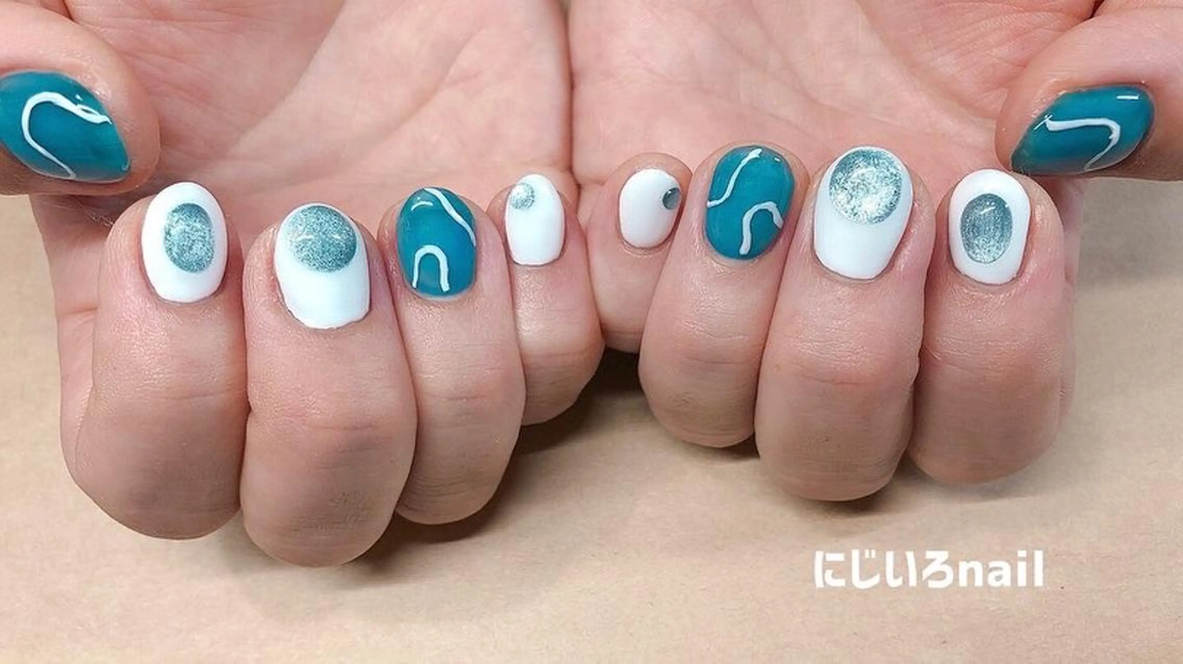 ネイル にじいろ nailのネイルデザイン