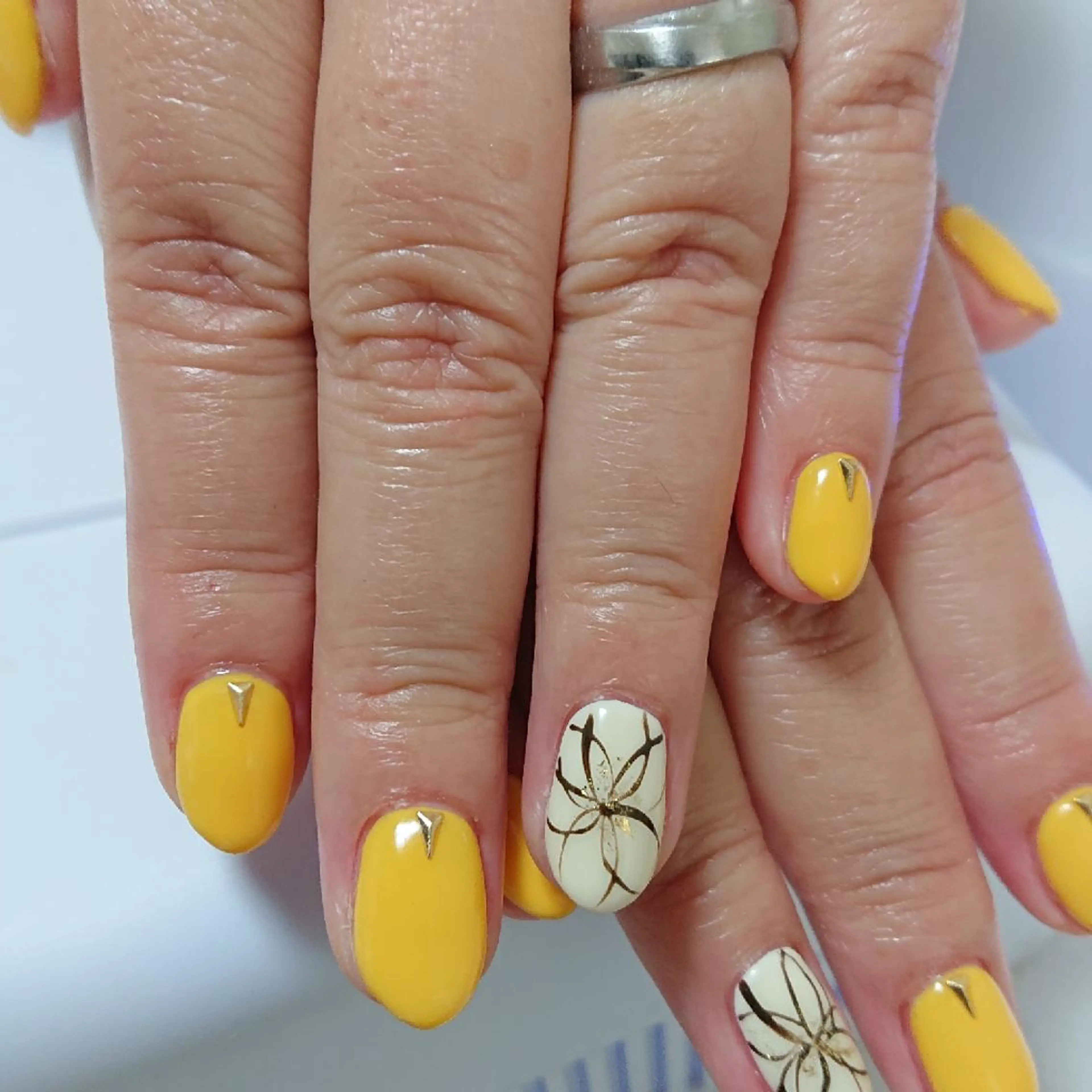 ネイル 愛ネイルサロン所属・愛 ネイルサロンのネイルデザイン