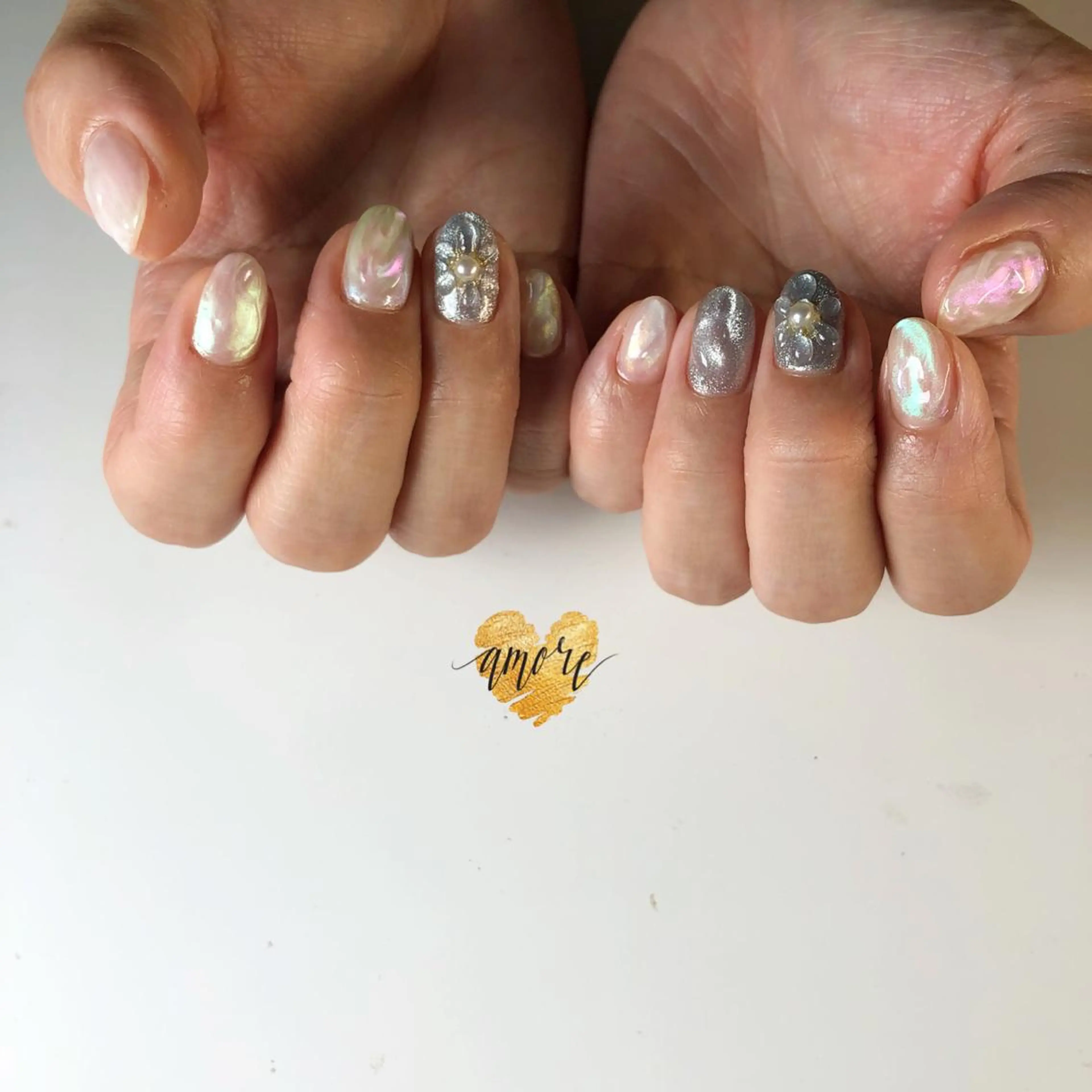 ネイル ジェルネイル 氷ネイル・うるうるネイル マグネットネイル ミラーネイル ニュアンスネイル You kyehwaのネイルデザイン