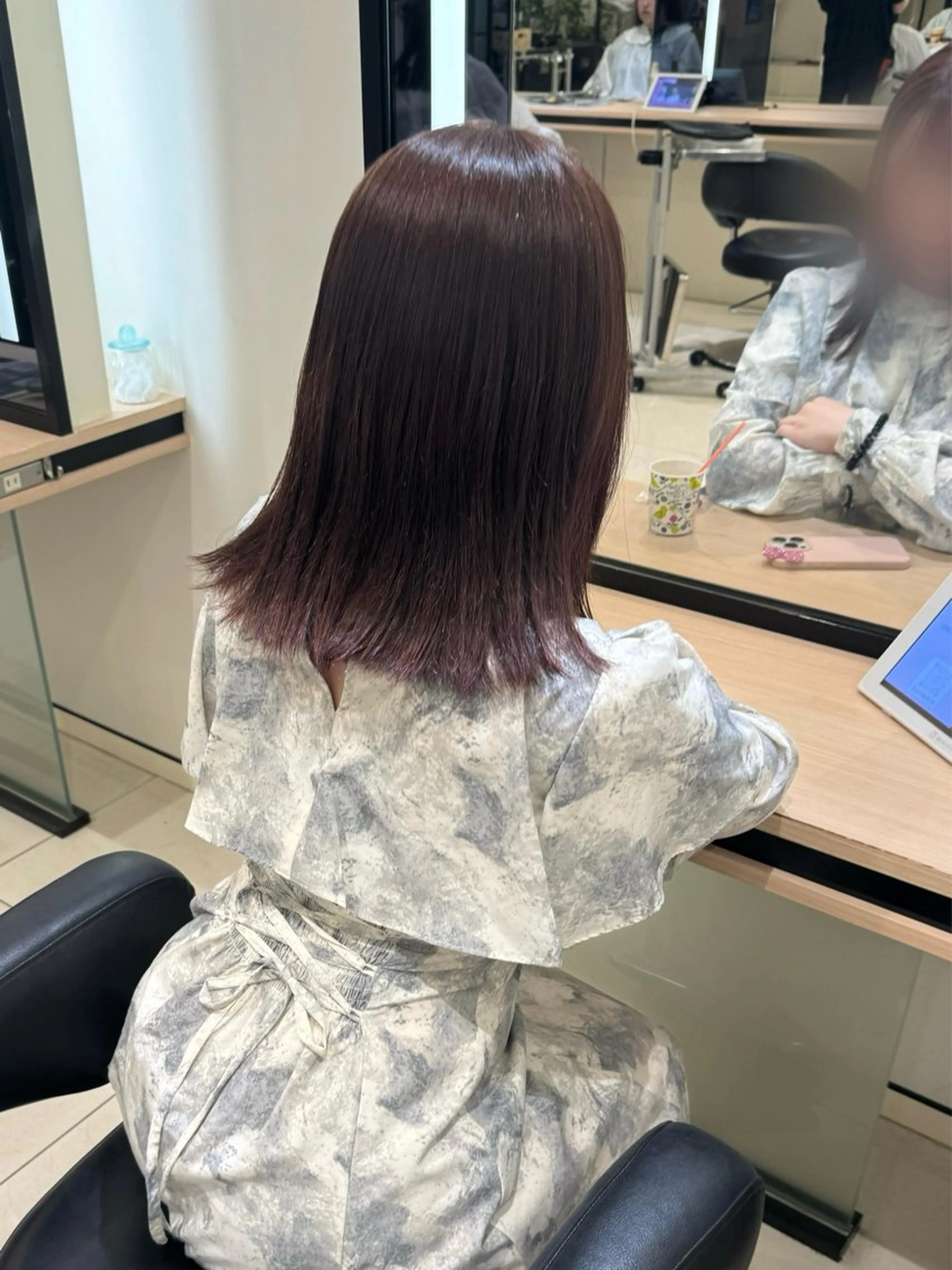 ミディアム カラー カット ヘアカラー ひなの🫧ベージュ系 艶カラーのヘアスタイル