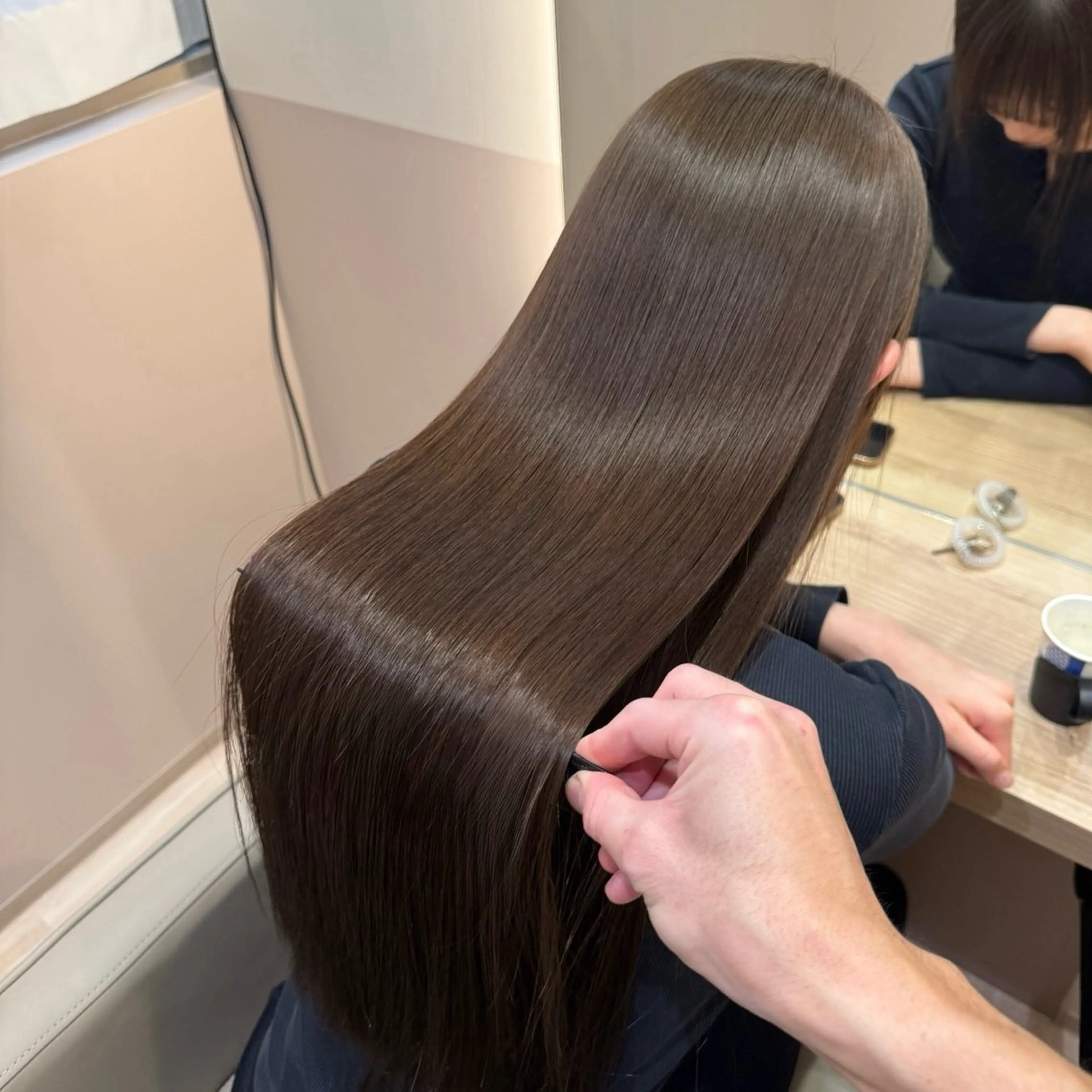 ロング カラー カット 縮毛矯正 トリートメント 🎀髪質改善×韓国レ イヤー×透明感/米田のヘアスタイル