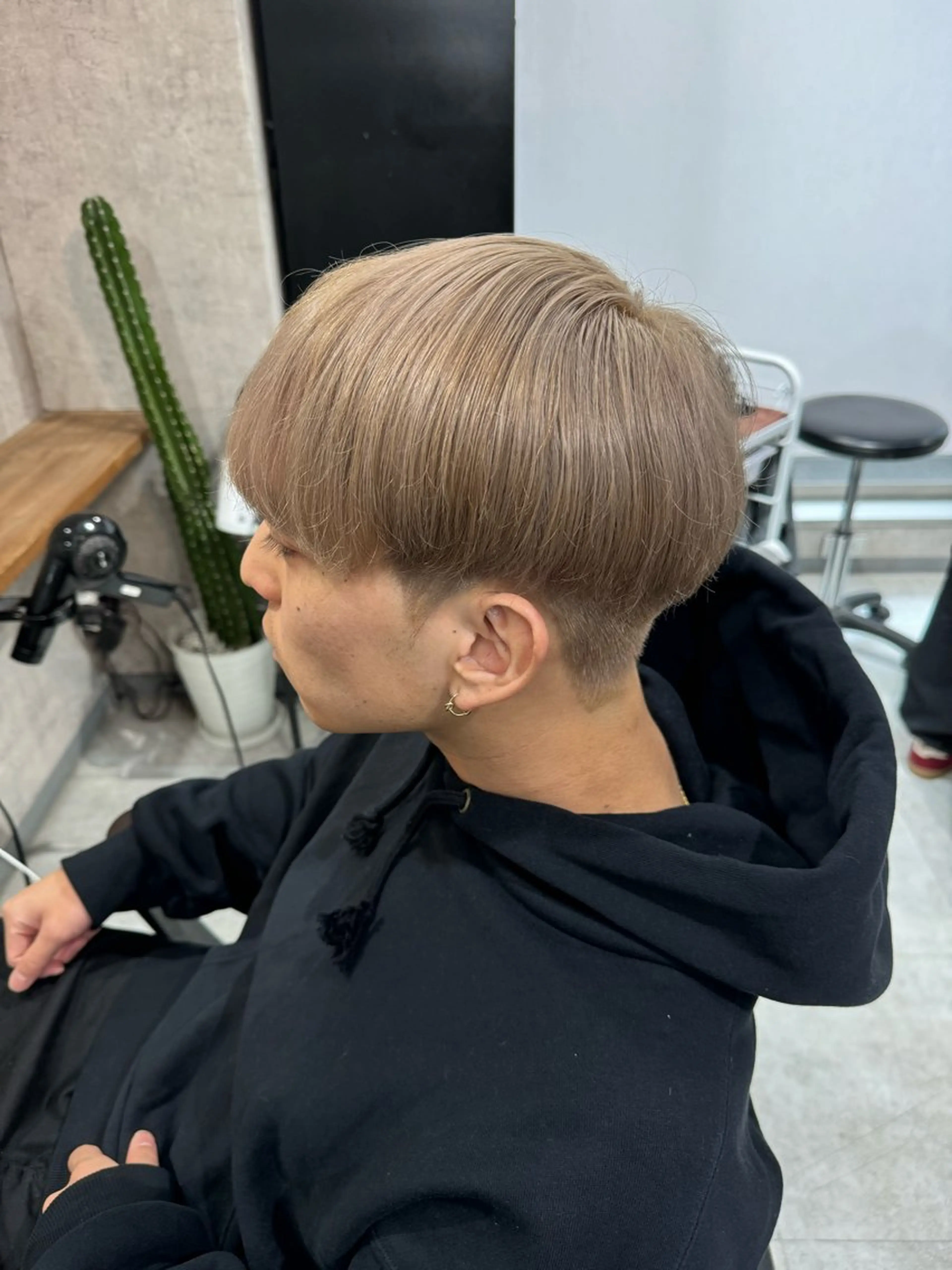 カラー メンズ カット ヘアカラー 矢島颯哉/ハイトーン ブリーチカラー💎のヘアスタイル