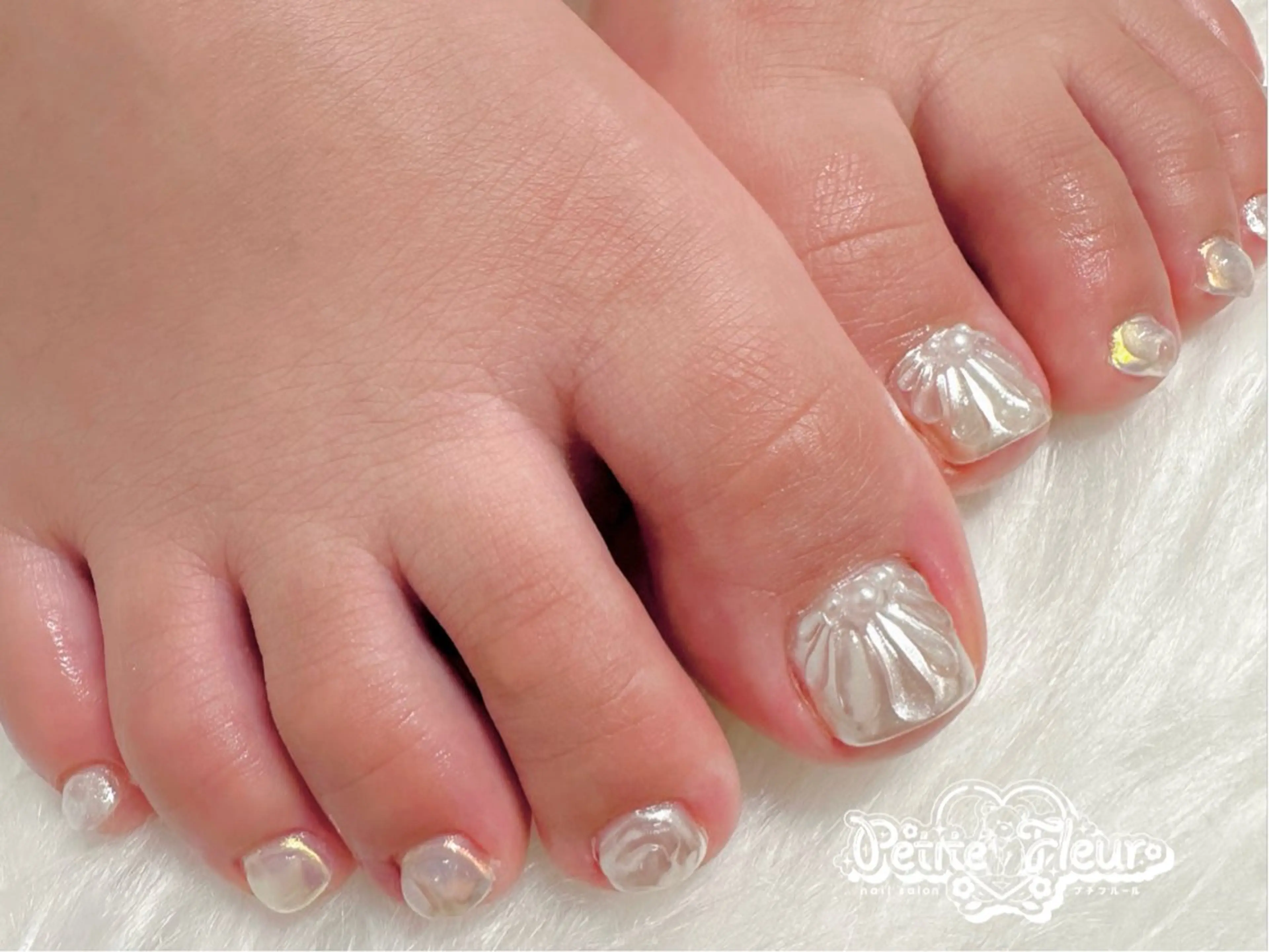 ネイル フットネイル 持ち込み ぷっくりネイル フットネイル ❁⃘*。Petite fleur❁⃘*りさのネイルデザイン