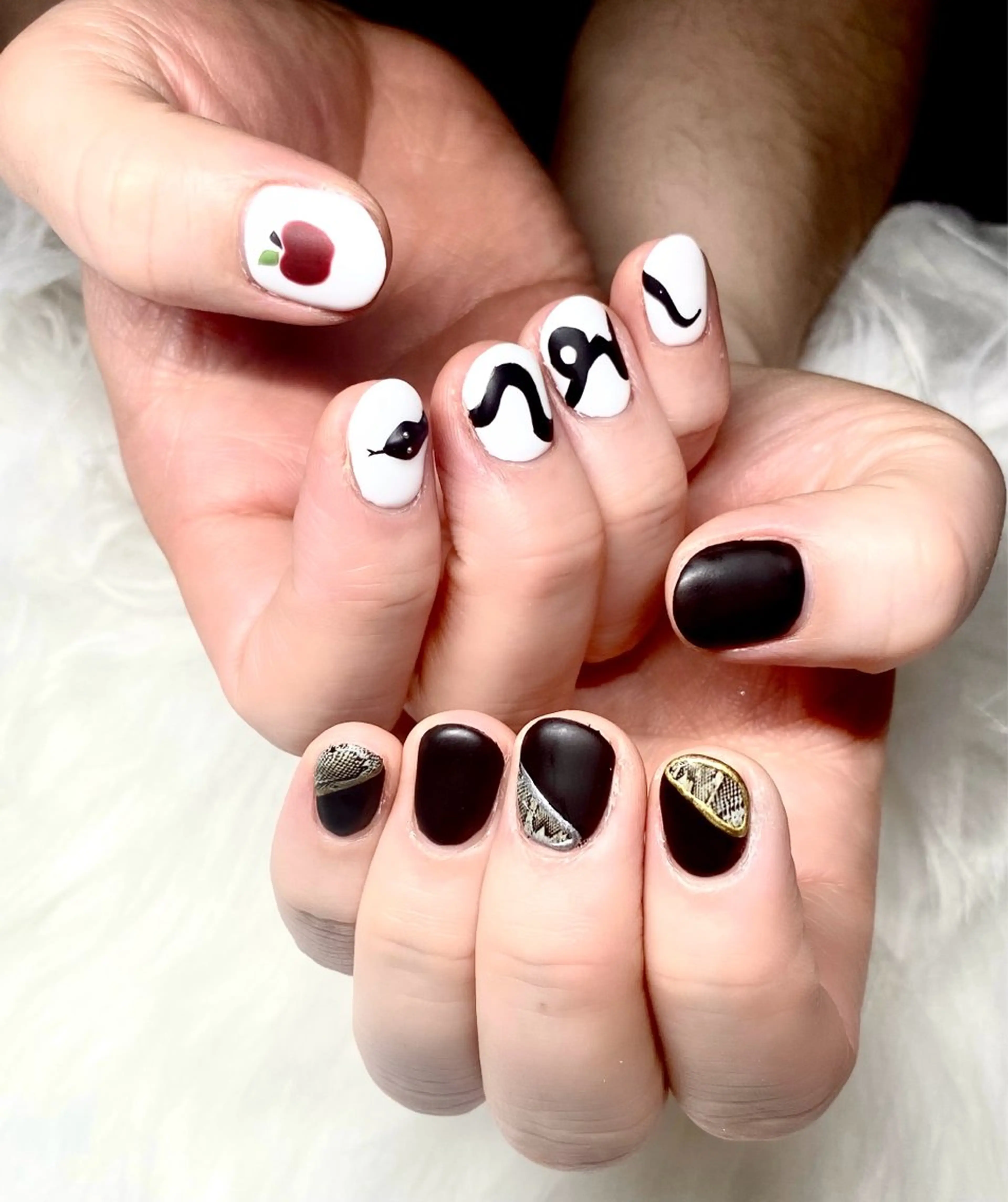 ネイル ハンドネイル ハンドケア Hi Beauty 渋谷(ネイル、ハイパーナイフ6、脂肪れいきゃく、マッサージ＆エステサロン)所属・Hi beauty 渋谷のネイルデザイン