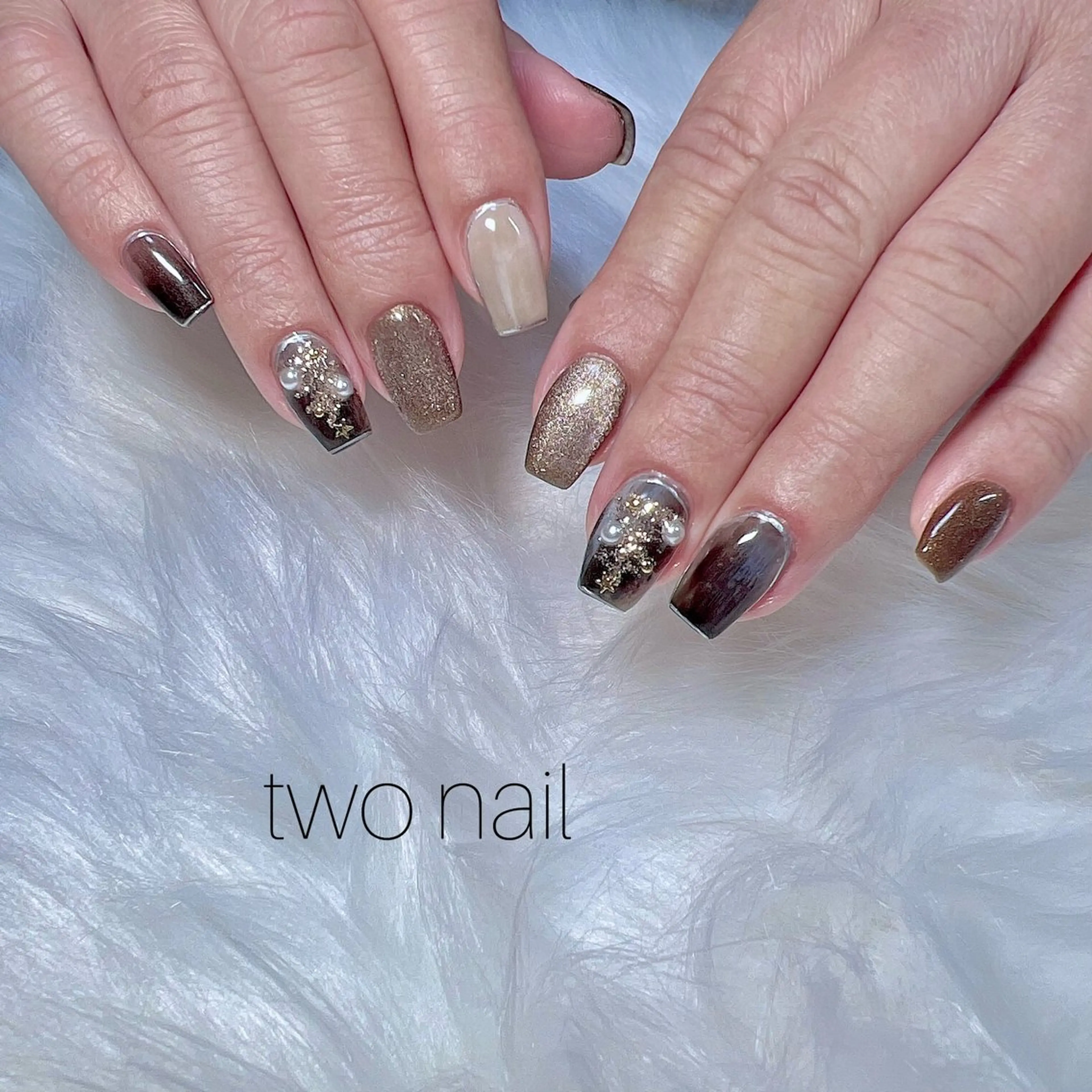 ネイル アートネイル ネイルチップ ホワイト ハンドネイル two nailのネイルデザイン