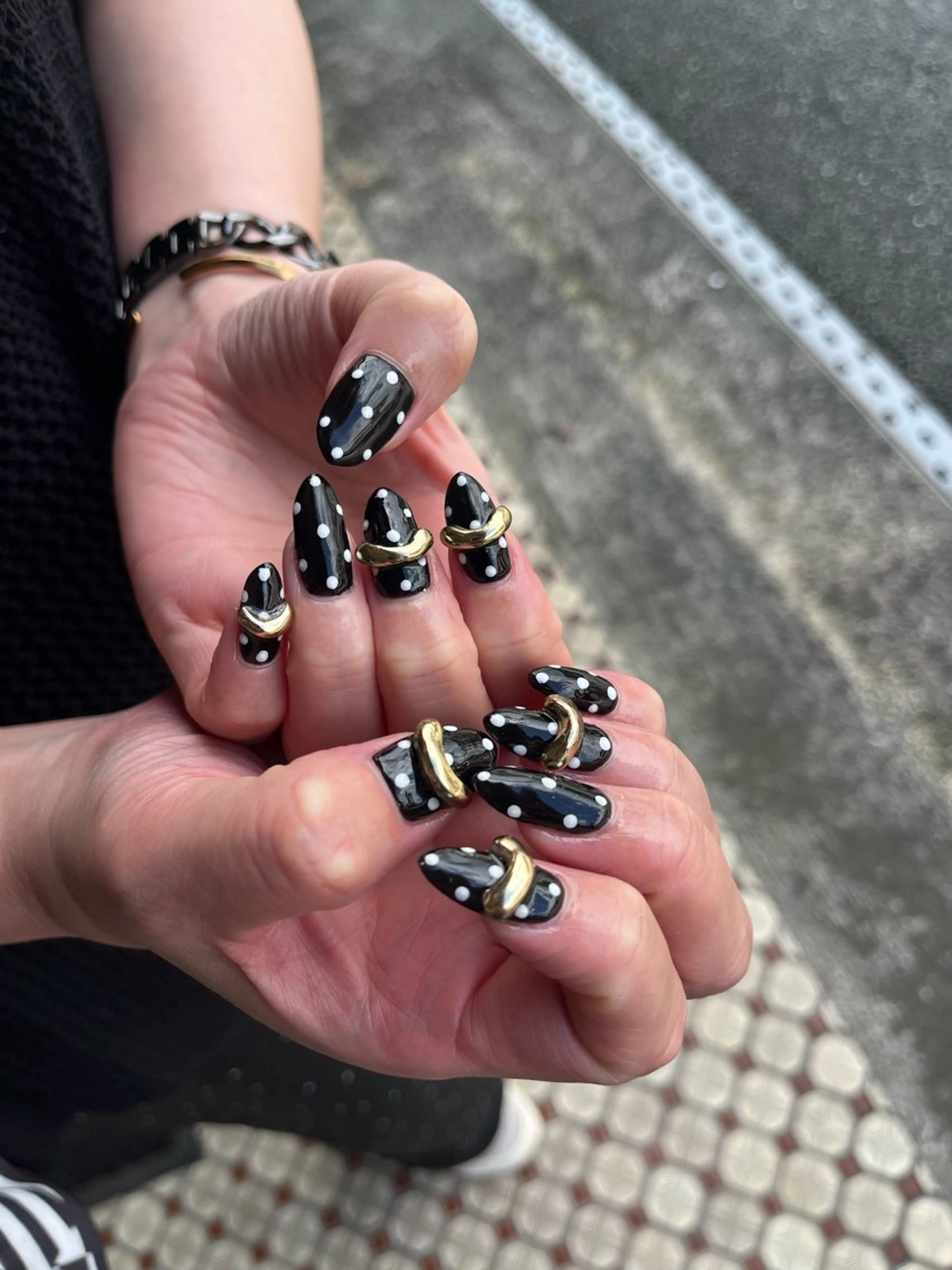 ネイル ドット ハンドネイル ネイルハウス✴︎ふたご座所属・ネイルハウスふたご座 Natsumiのネイルデザイン