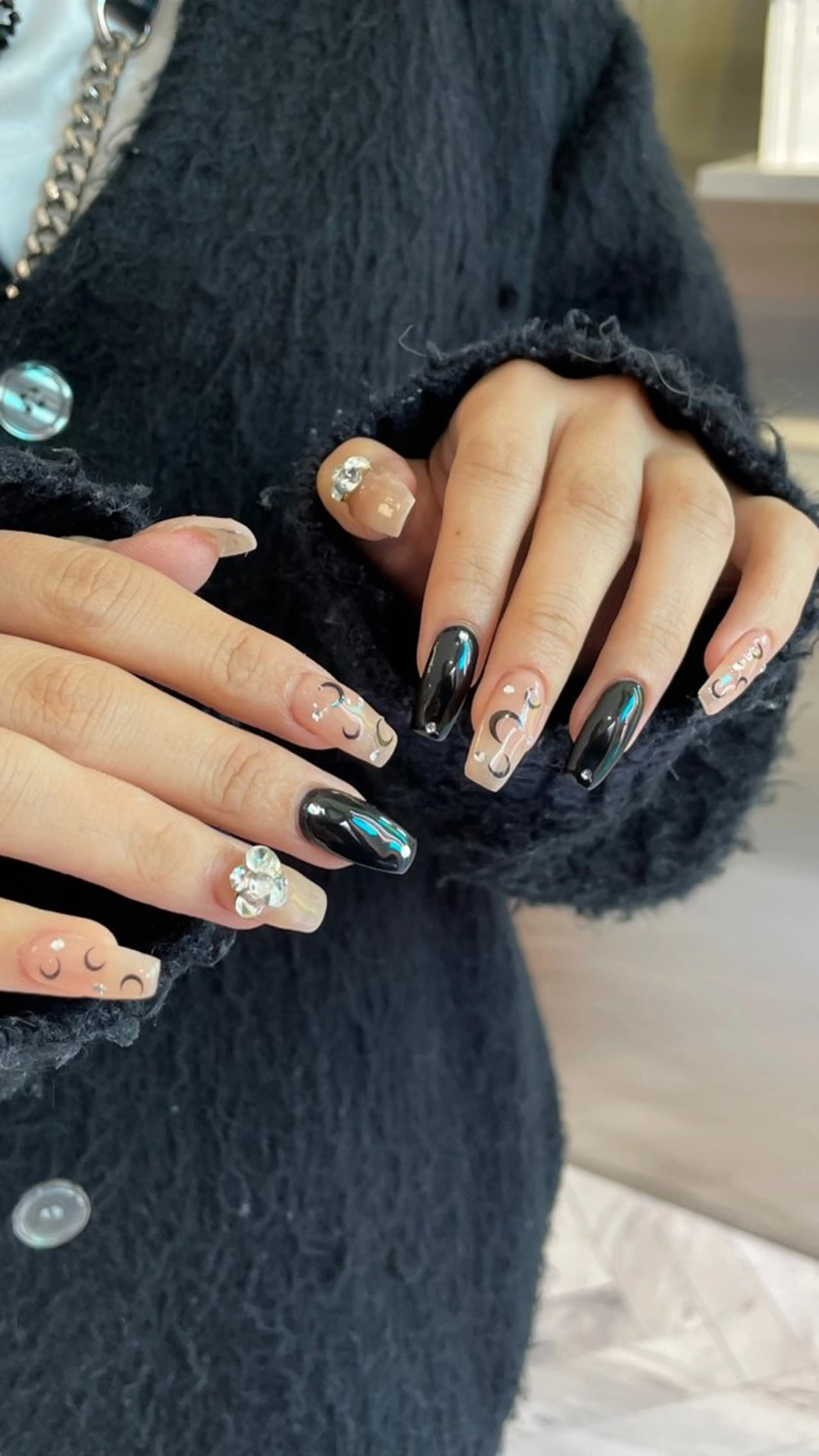 ネイル ハンドネイル クルミ/ 💕ワンホンネイルのネイルデザイン