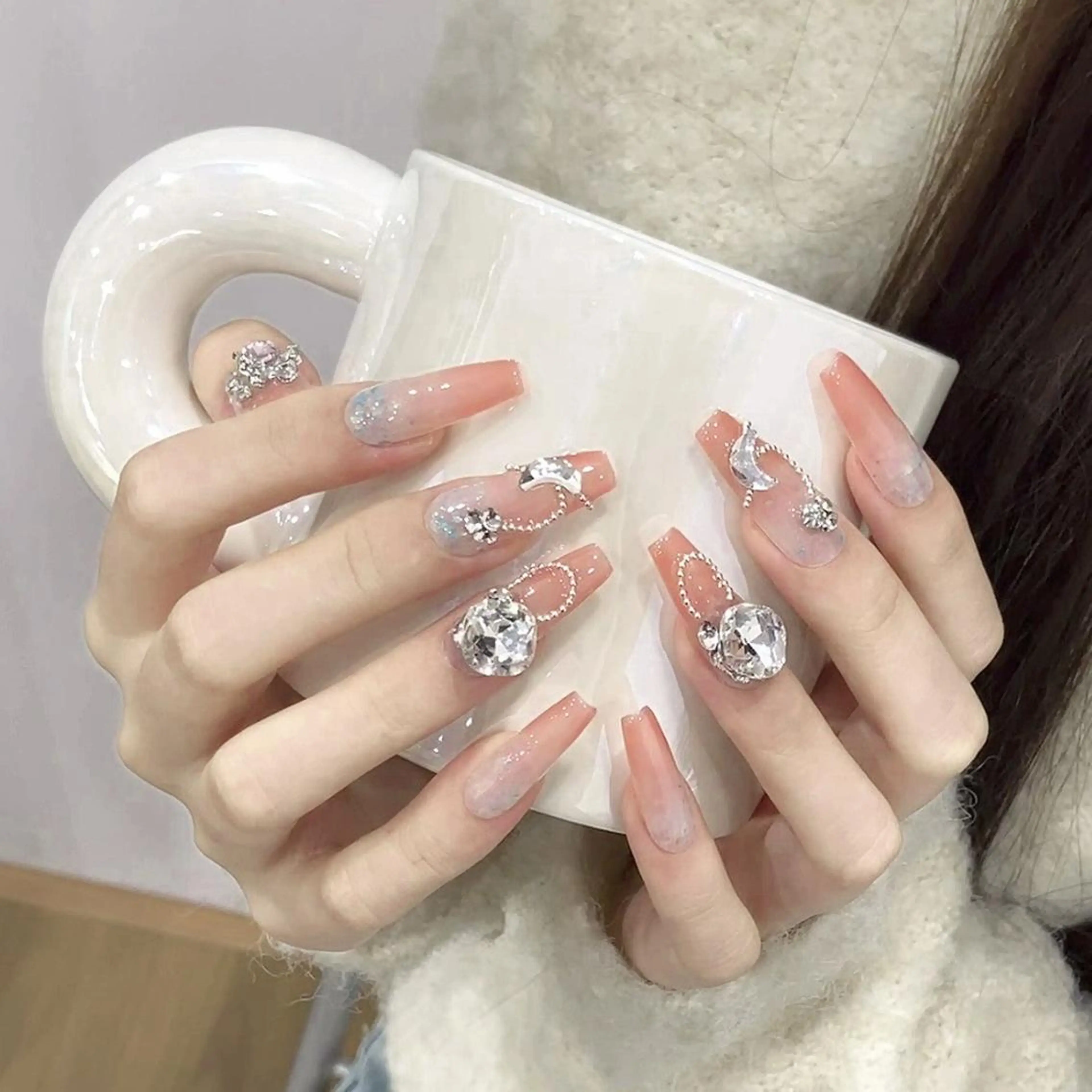 ネイル ジェルネイル スカルプネイル ネイルチップ ハンドネイル ハンドケア 🌸柚葉 🌸のネイルデザイン