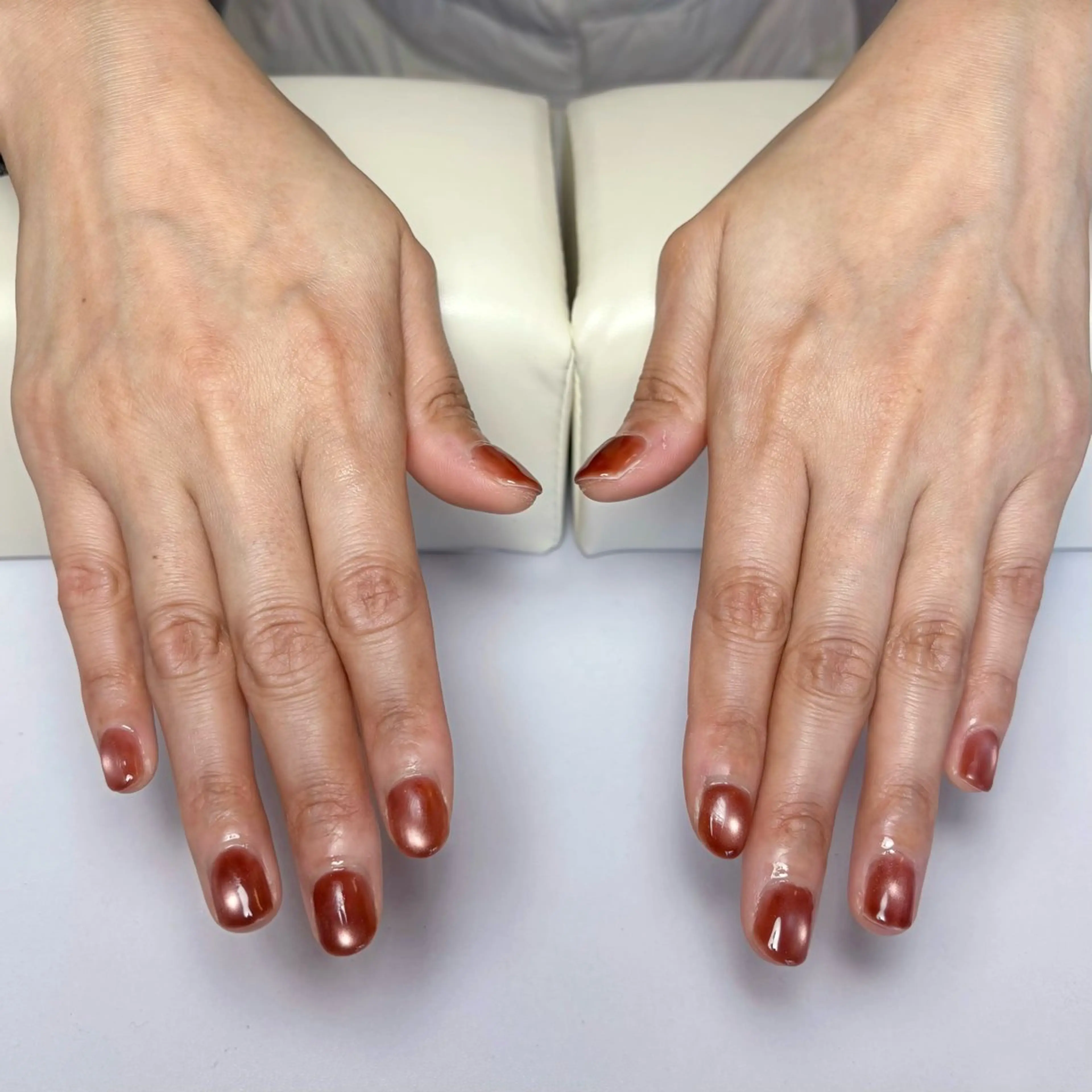 ネイル マグネットネイル マグネットワンカラー ワンカラーネイル ハンドネイル nail salon kohaku所属・nailsalon kohakuのネイルデザイン