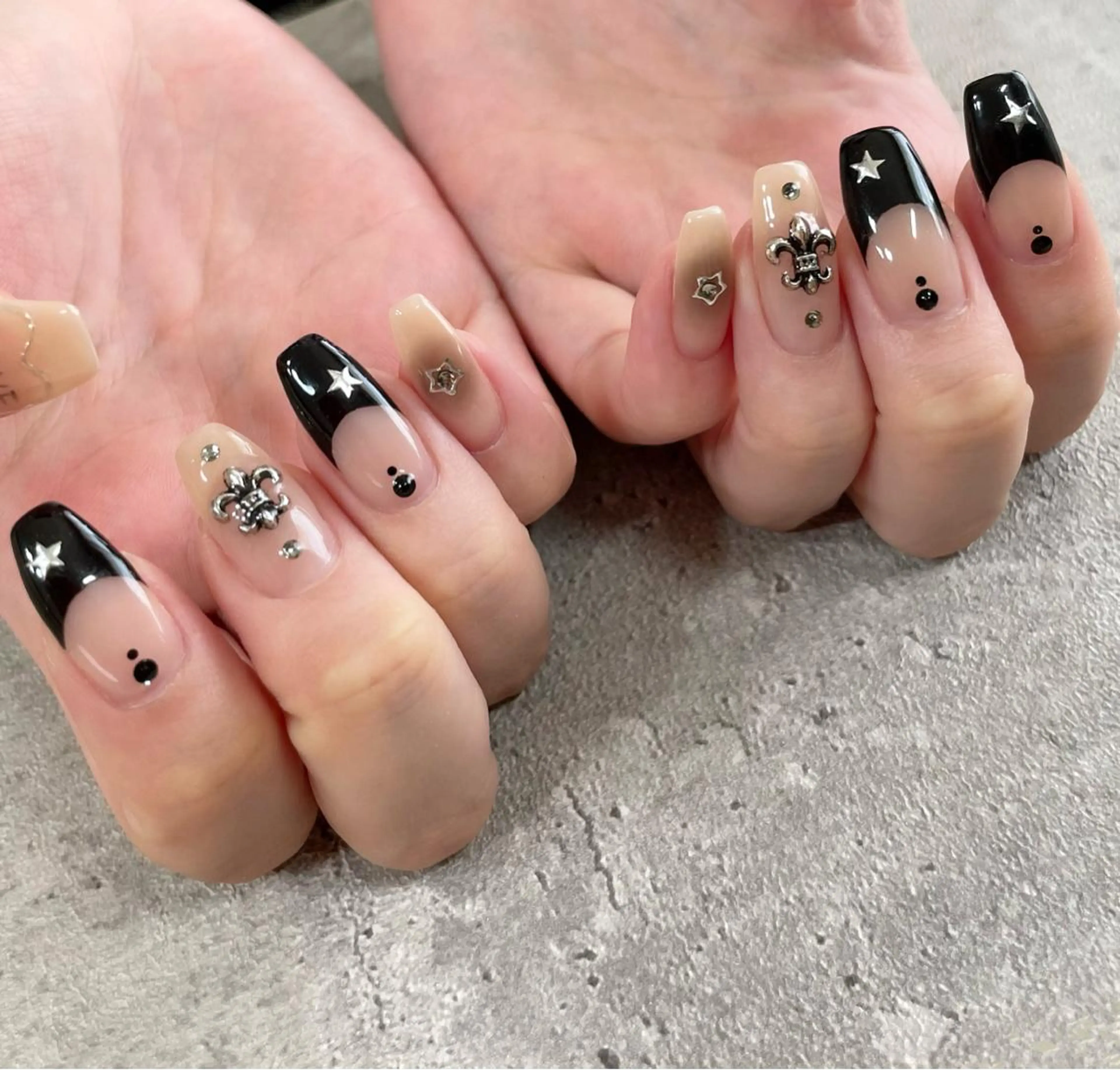 ネイル ジェルネイル 東 千夏のネイルデザイン