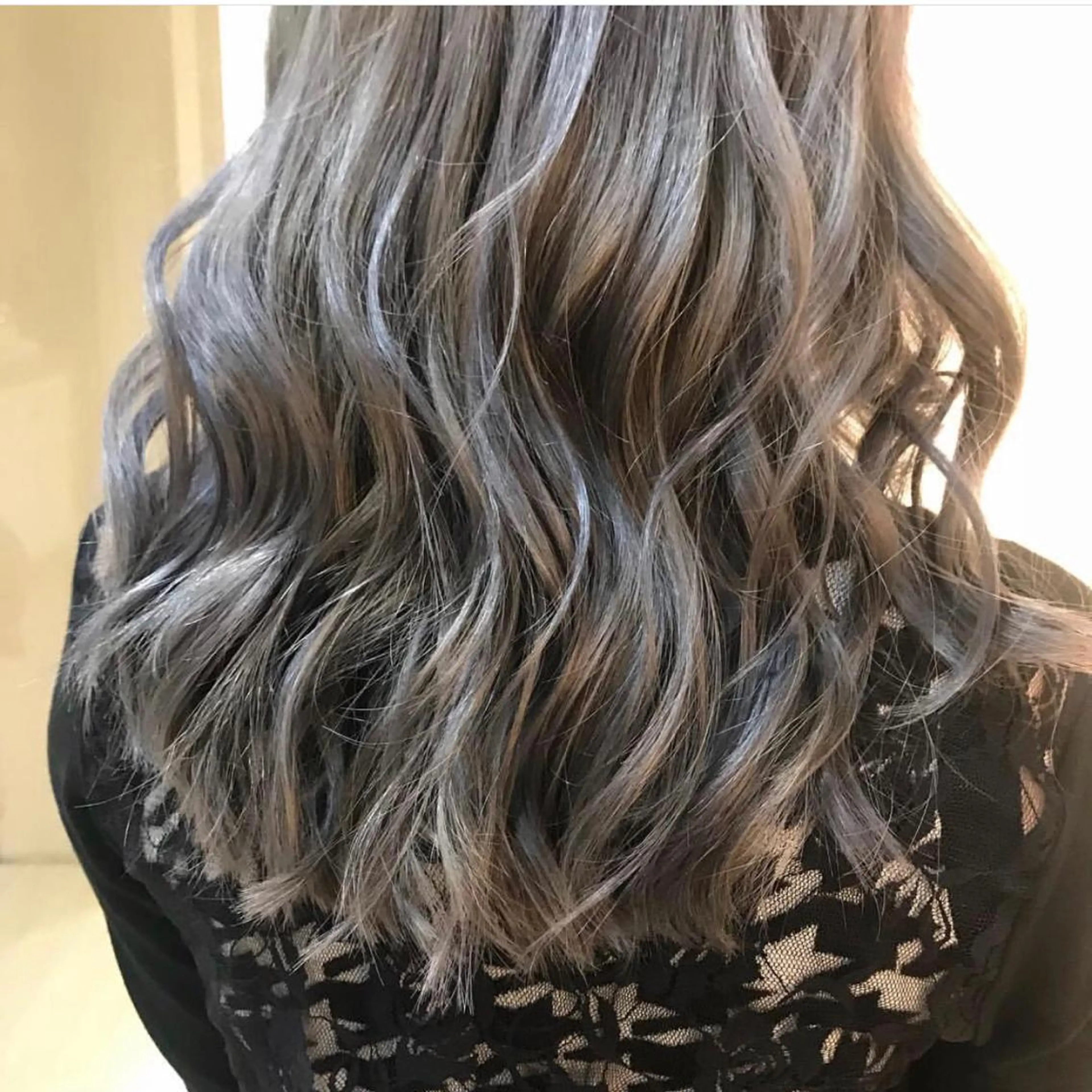 セミロング ヘアカラー トリートメント ❄️高木 里歩❄️のヘアスタイル