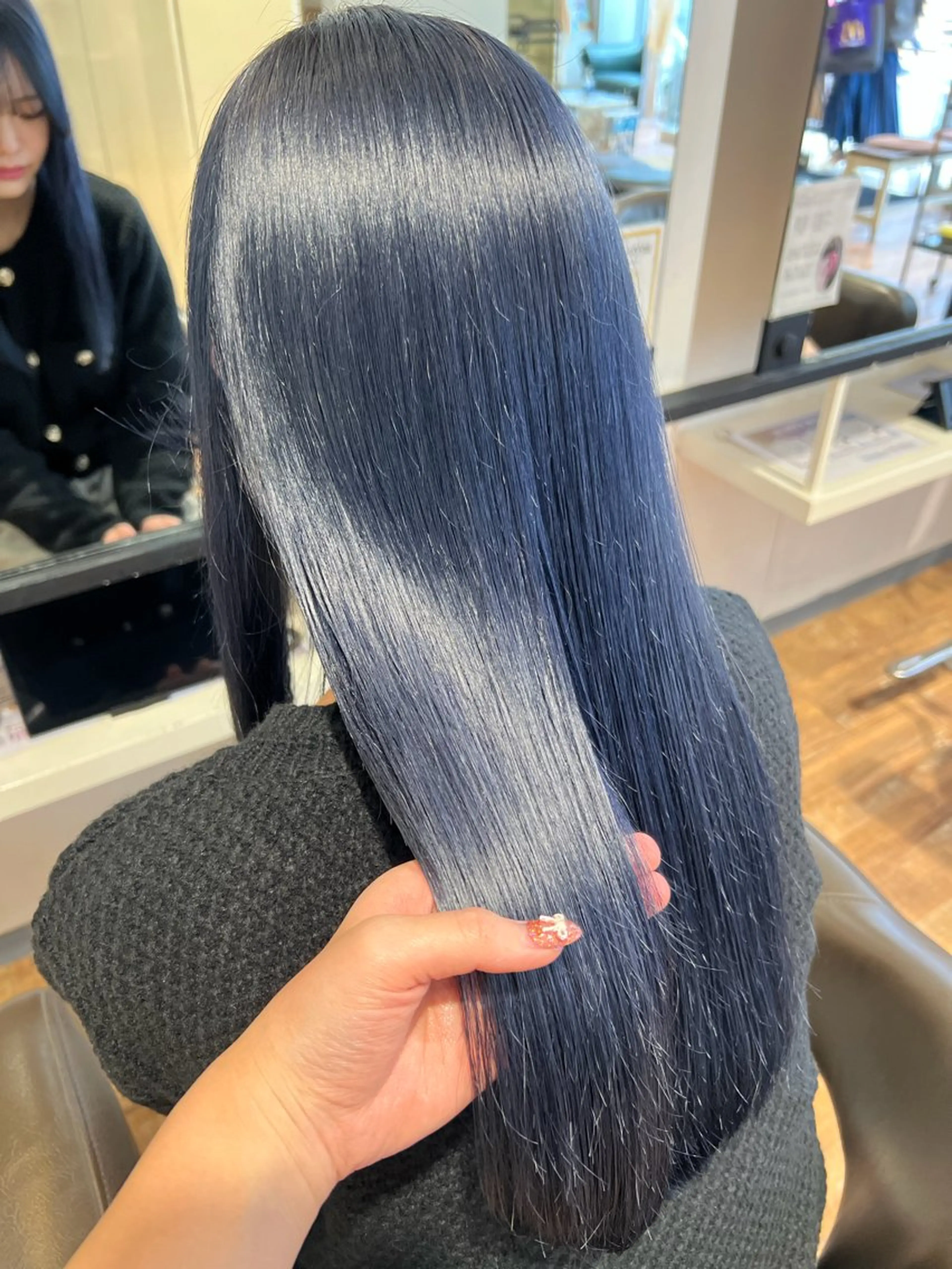 カラー ラベンダーカラー ネイビーカラー ヘアカラー トリートメント インナーカラー♡ Nanakoのヘアスタイル