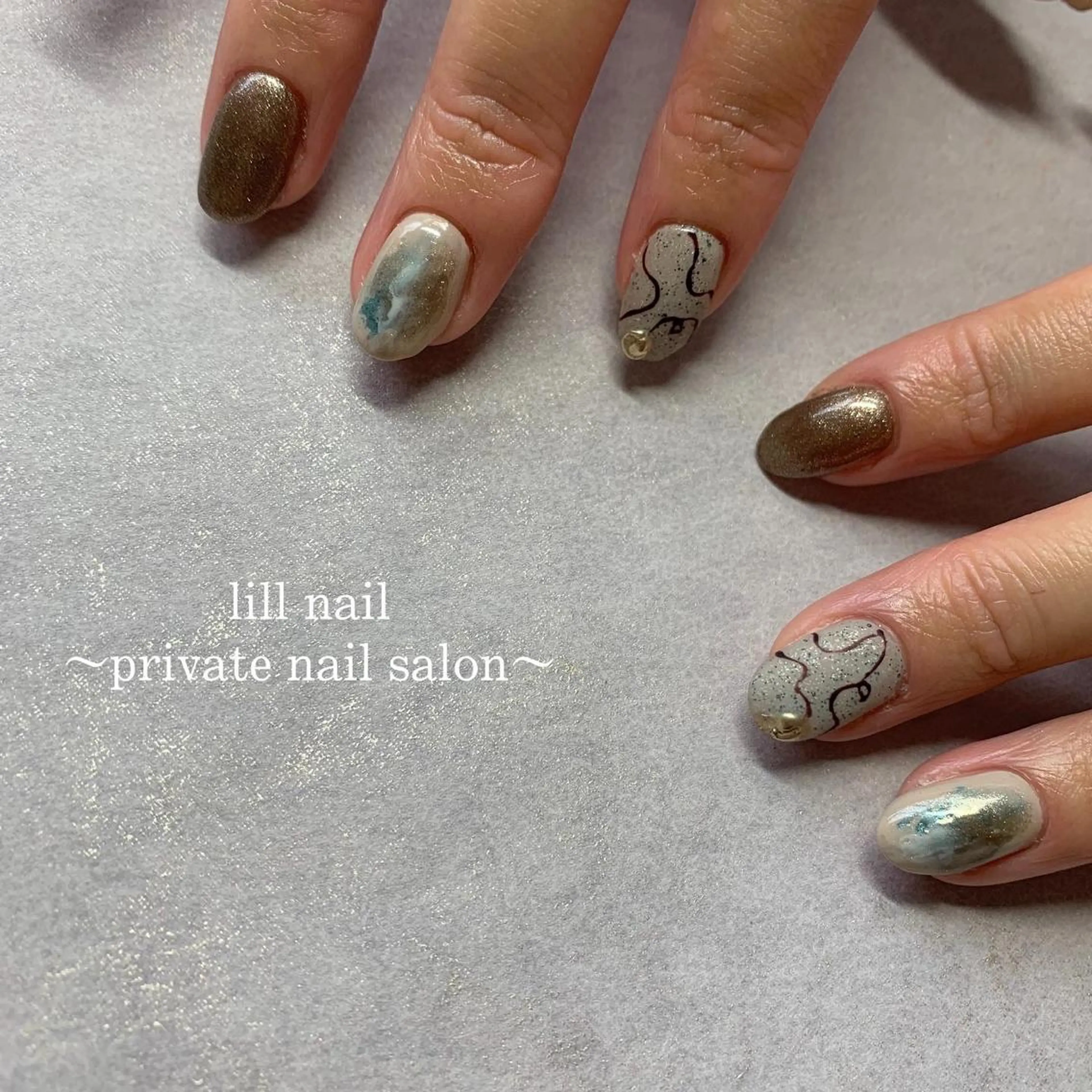 ミディアム pllia beautyのネイルデザイン