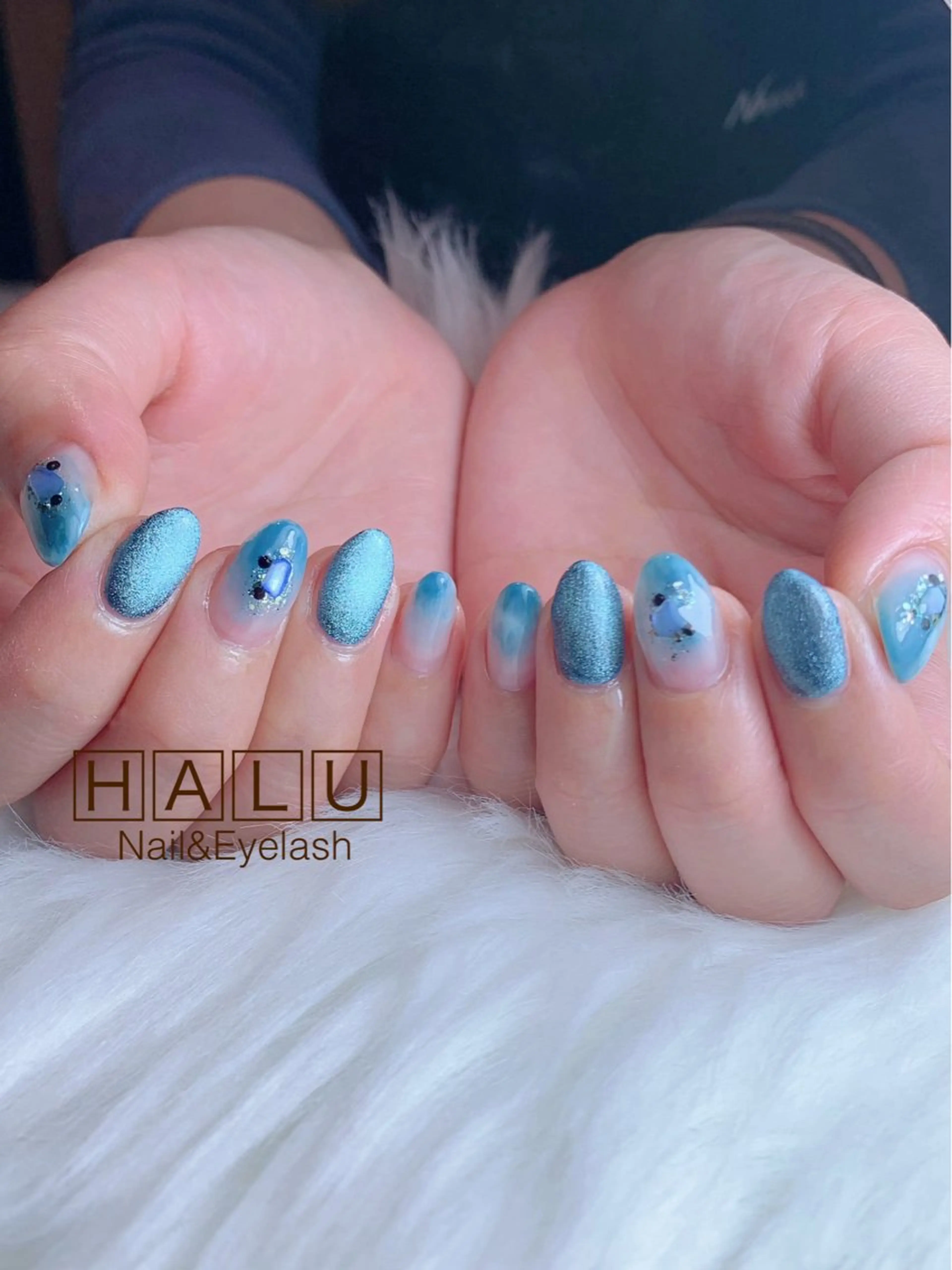 ネイル ブルー HALU ハルのネイルデザイン