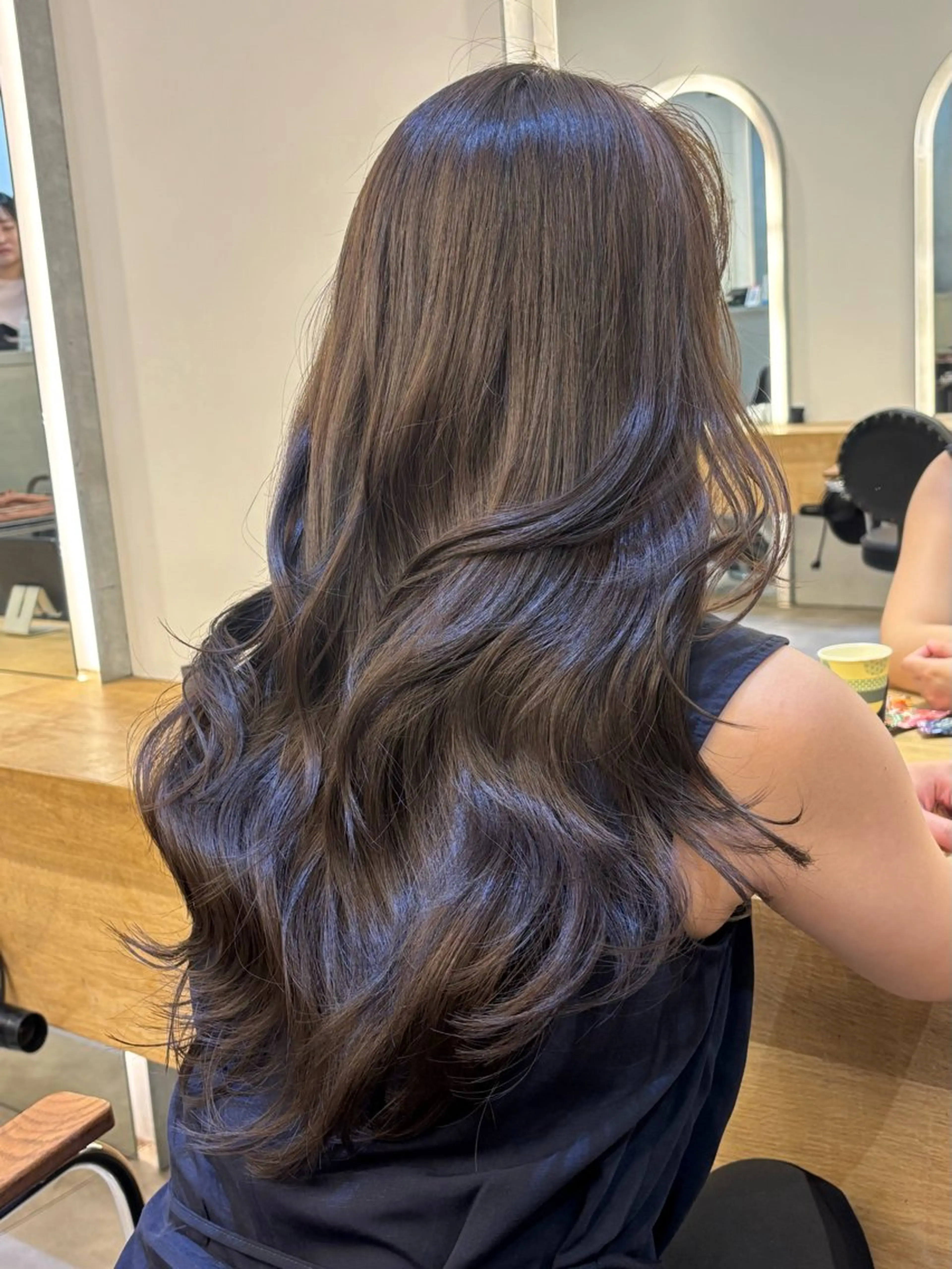 ロング カラー カット ヘアカラー トリートメント 韓国🇰🇷透明感 ERIのヘアスタイル