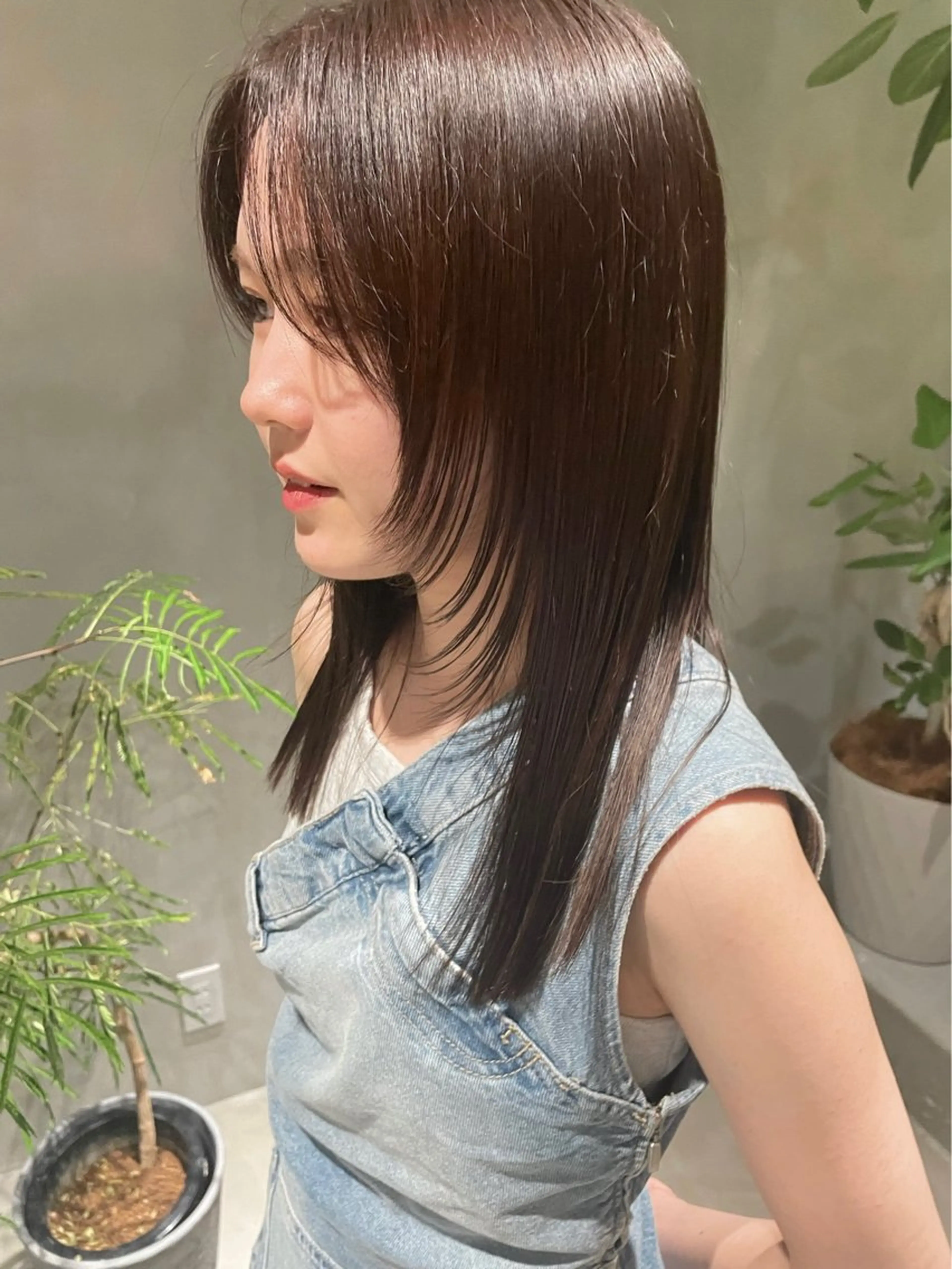 ロング ヘアカラー 髙林 優衣のヘアスタイル