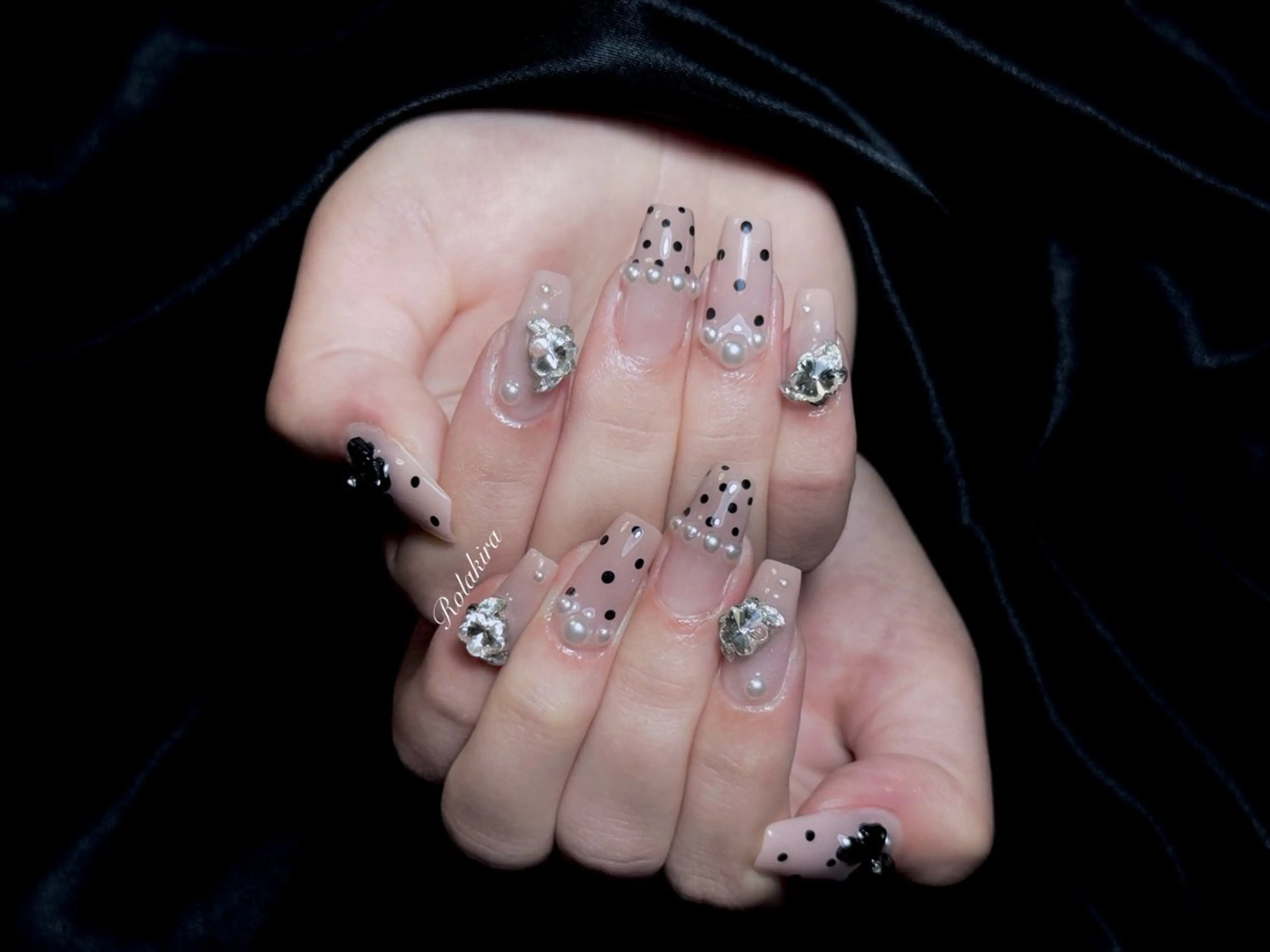 ネイル チークネイル 長さ出し フレンチネイル ジェルネイル 韓国ネイル ハンドネイル Rola kira 麗のネイルデザイン