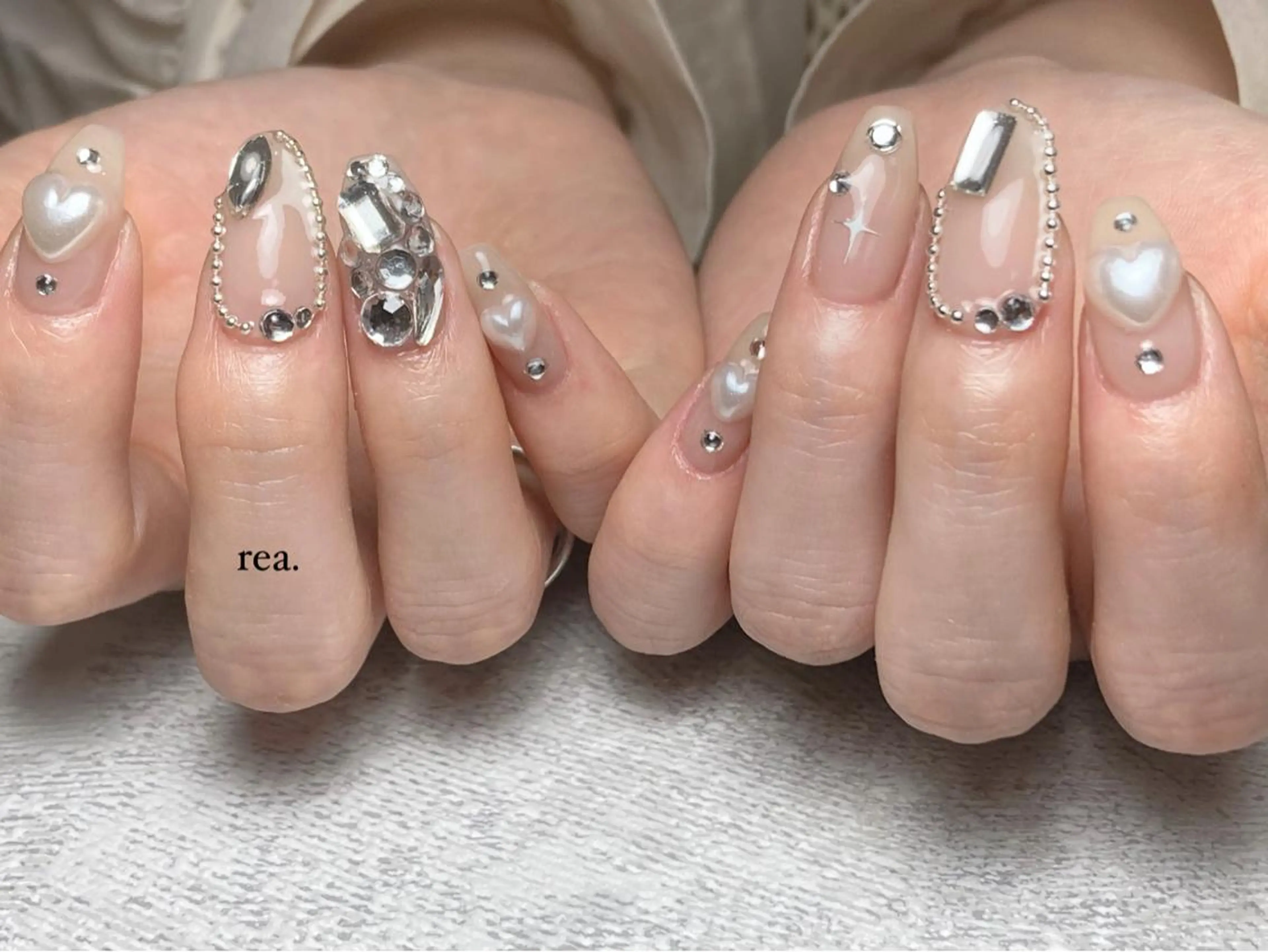 ネイル ハンドネイル フットネイル rea .のネイルデザイン