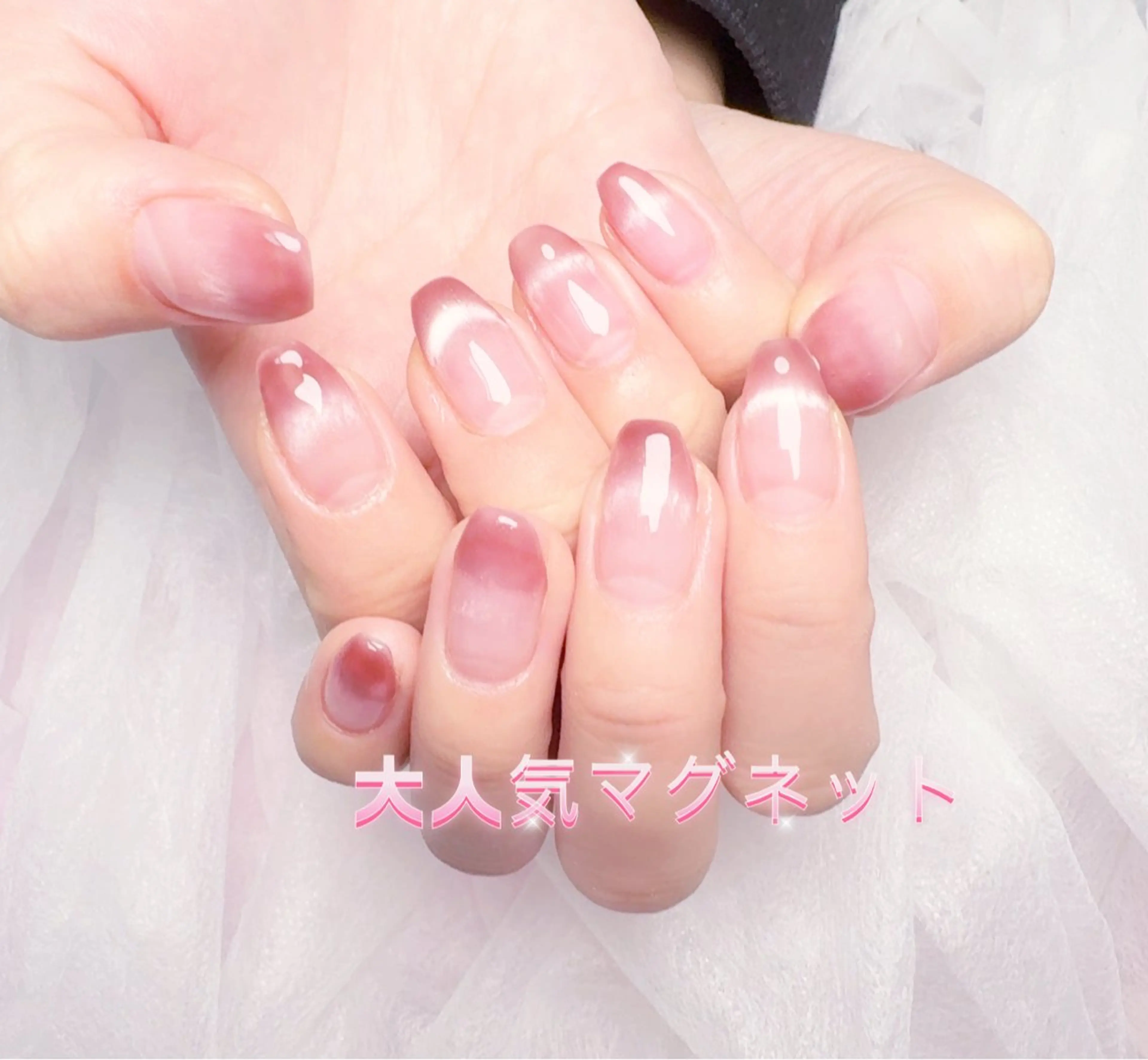 ネイル pink ladyサロン所属・べ にのネイルデザイン