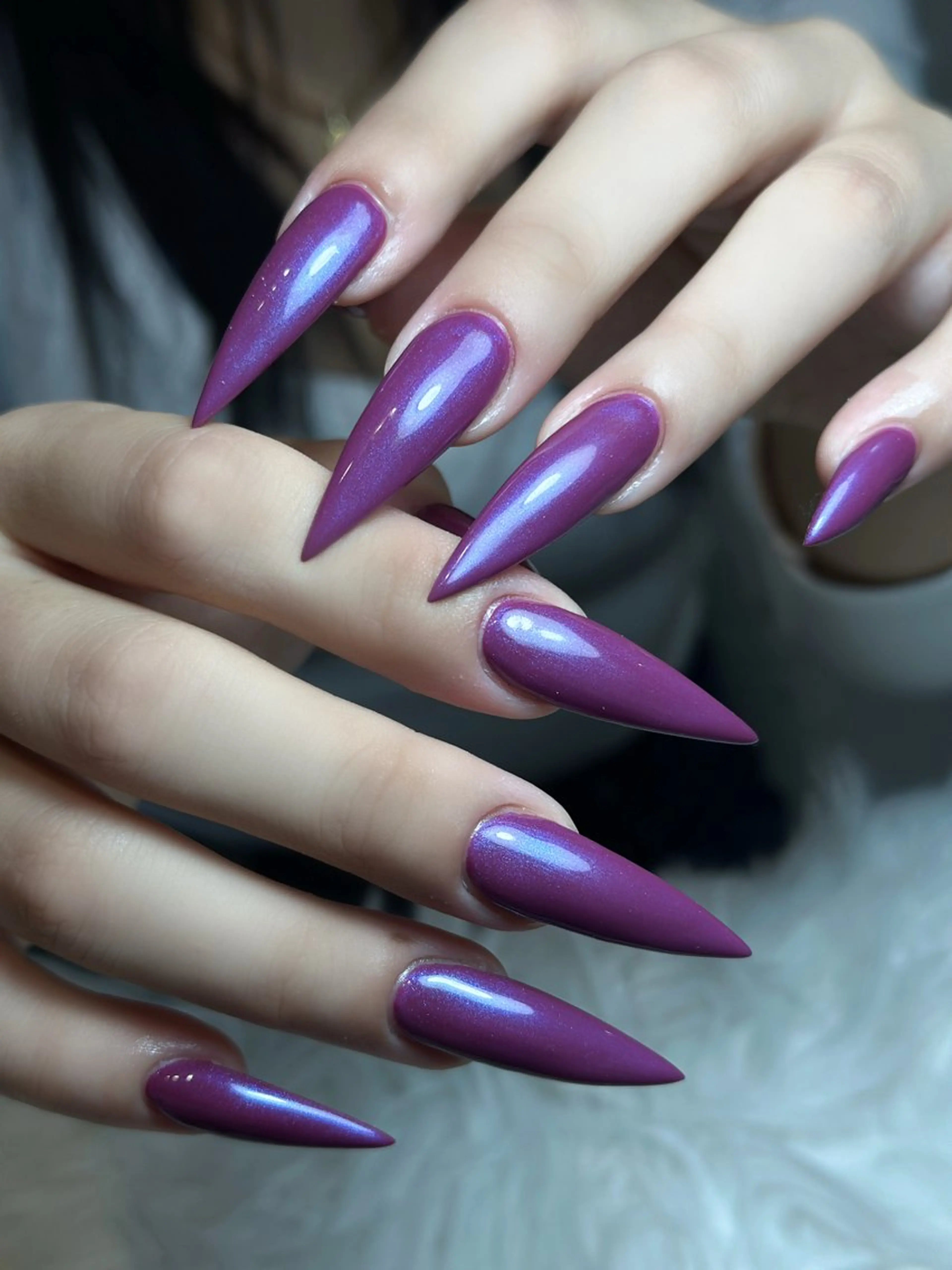 ネイル オーロラネイル ボルドー ブラウン 氷ネイル・うるうるネイル キラキラネイル ハンドネイル Julli NailStudioのネイルデザイン