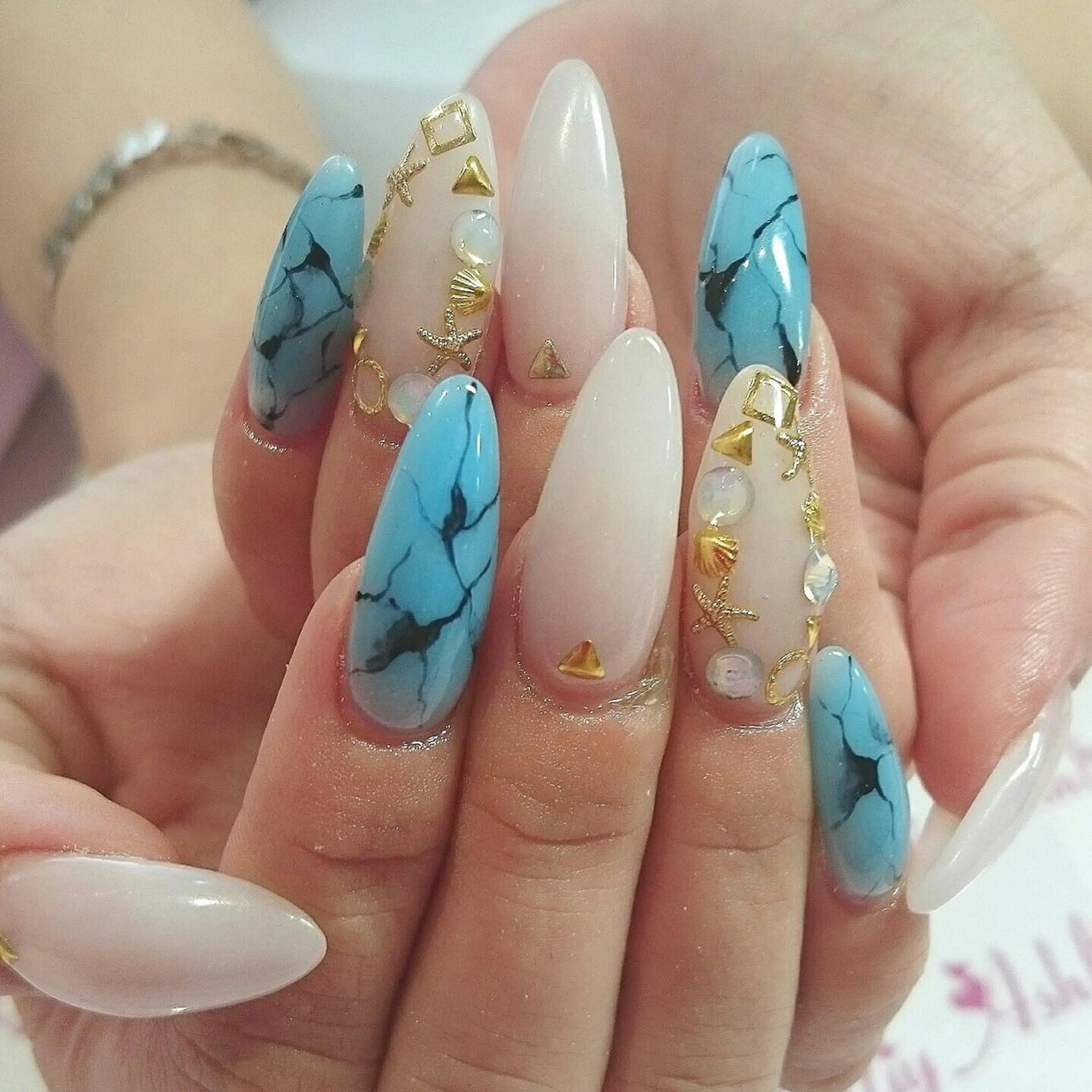 ネイル Ashliy大宮☆ アシュリーのネイルデザイン