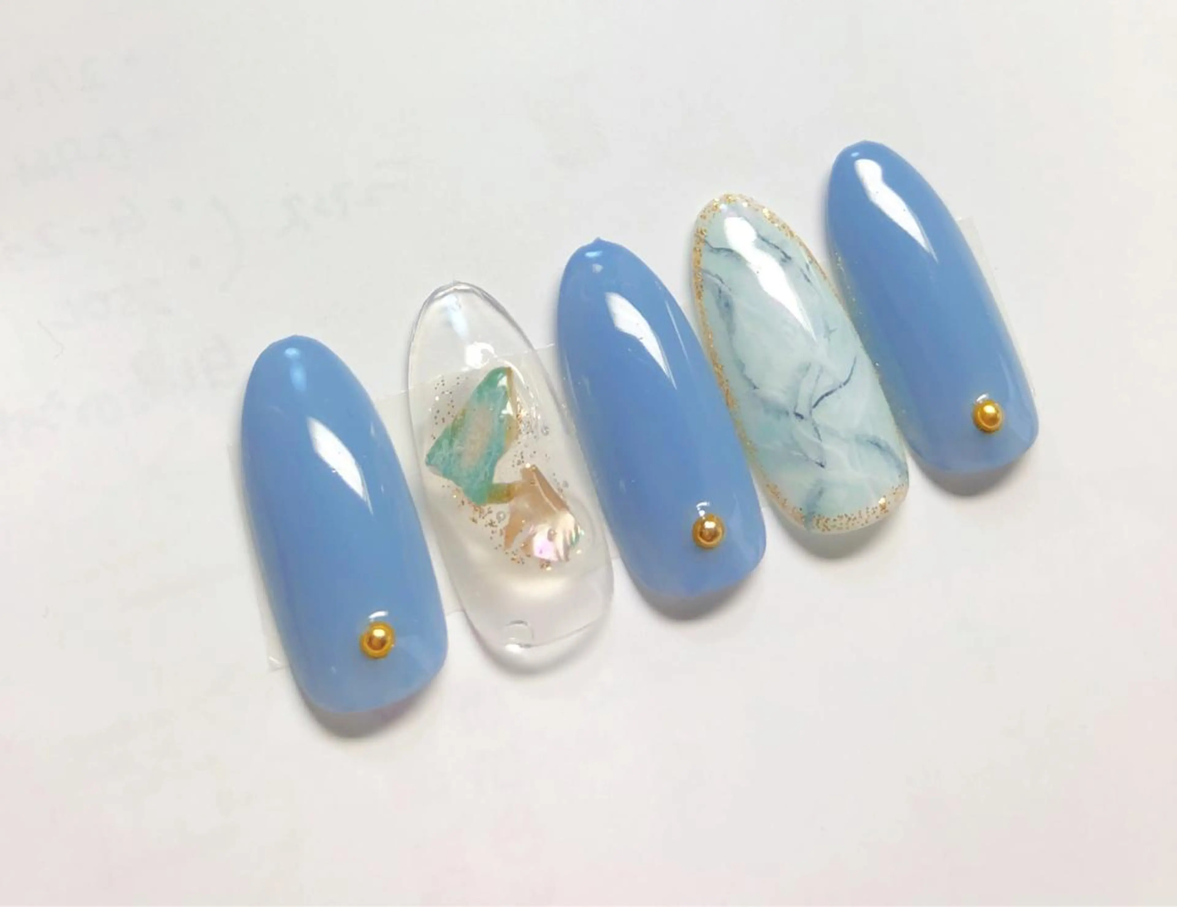 ネイル Bella  totalbeauty所属・Bella 齋藤理奈のネイルデザイン