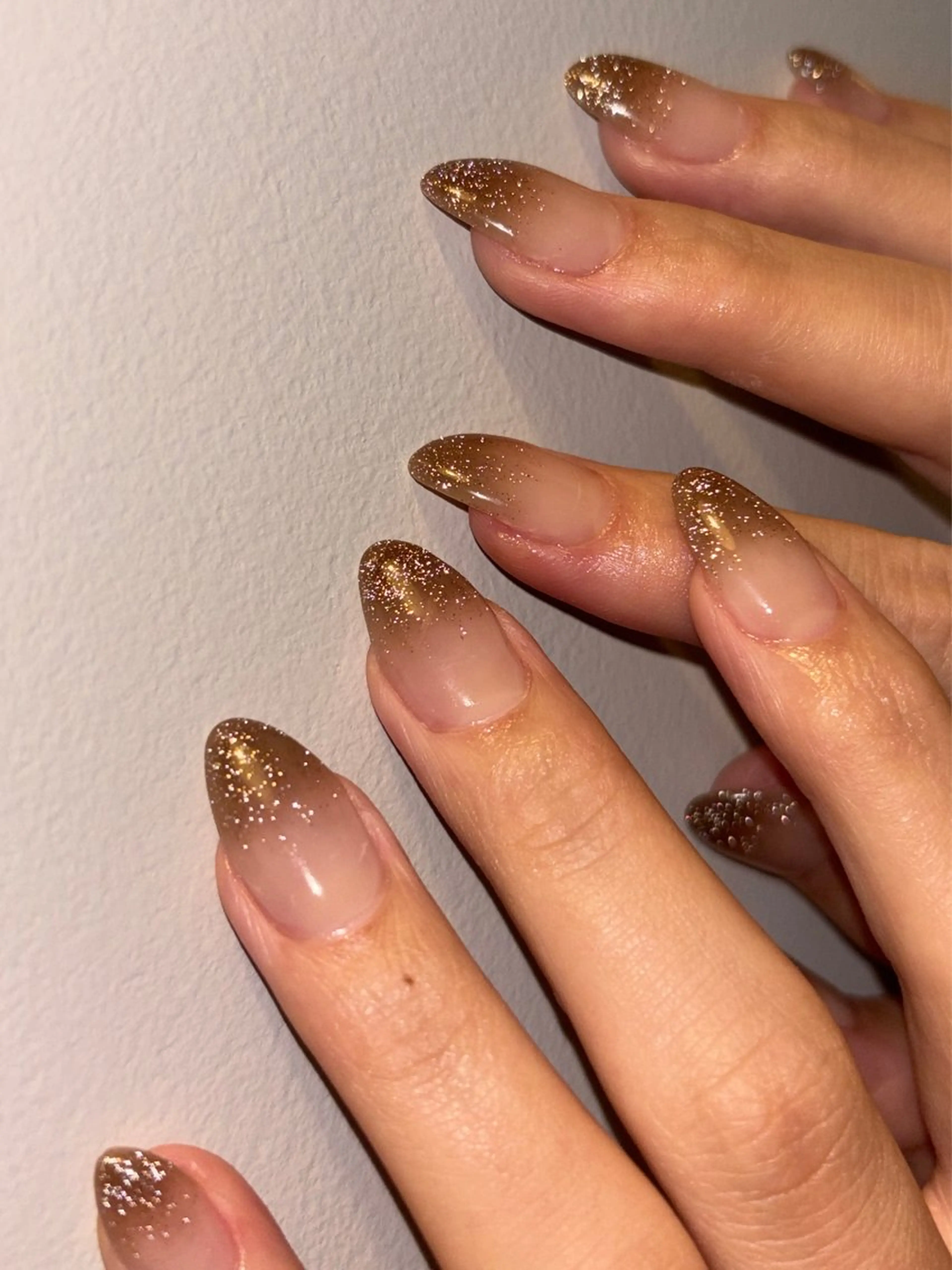 ネイル フラッシュネイル ハンドネイル chika ／ nailのネイルデザイン