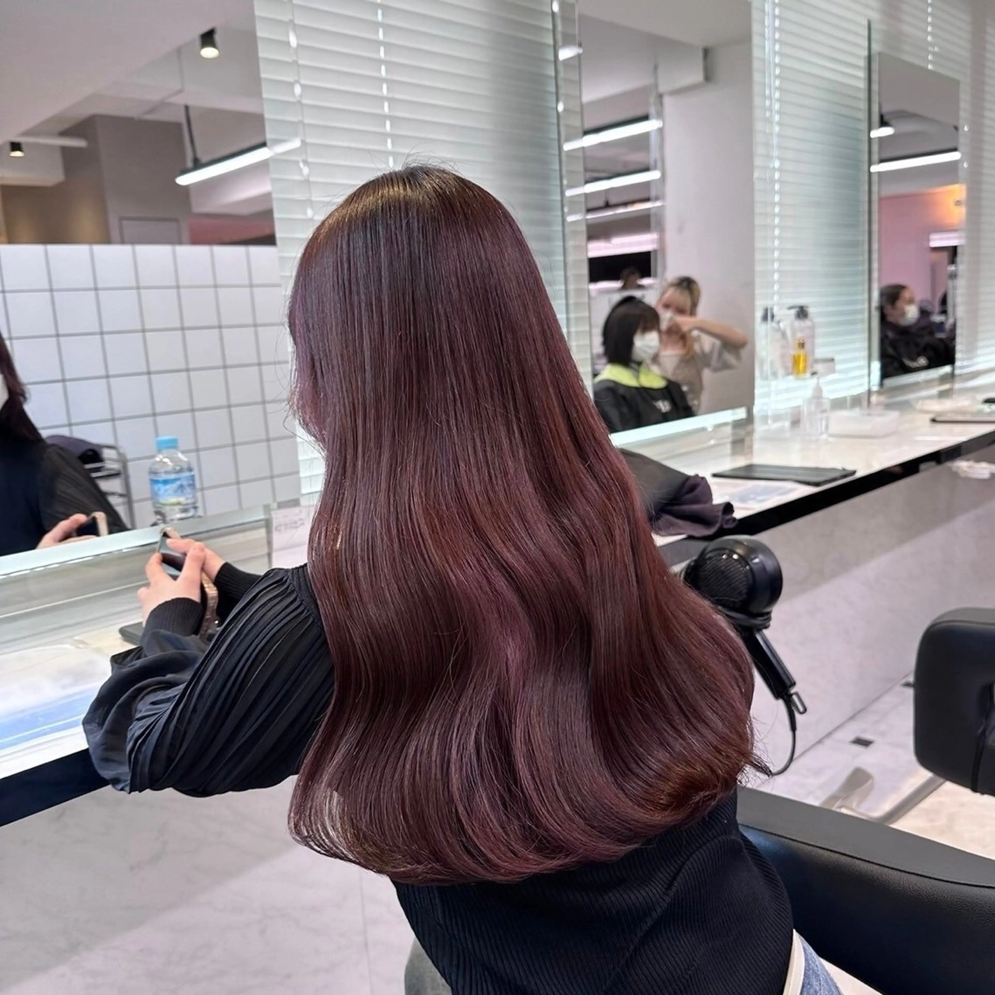 ロング カラー ヘアカラー トリートメント ヘアセット トレンド垢抜けヘア 🍒Manamiのヘアスタイル