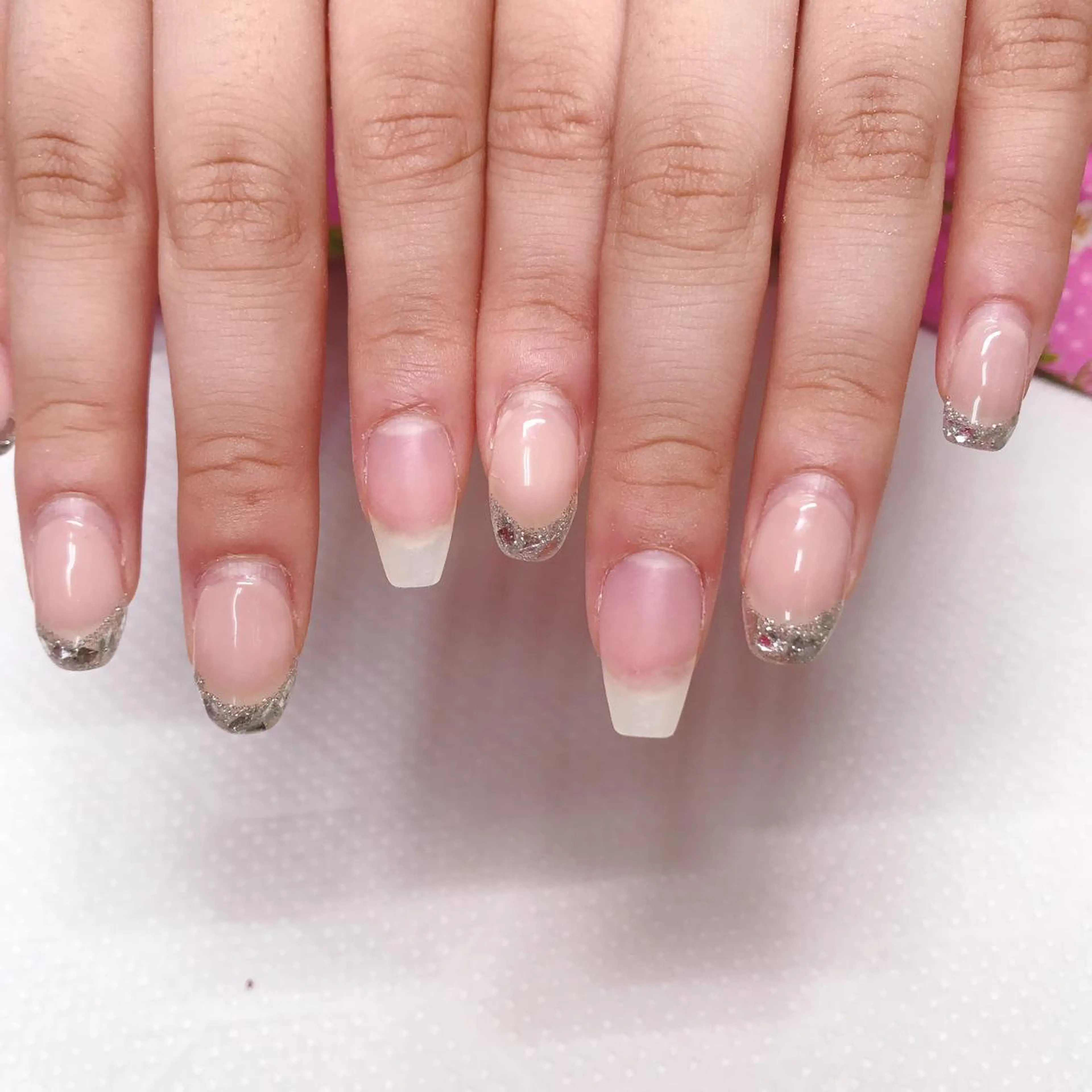 ネイル ジェルネイル ハンドネイル 深爪を断らない スカルプ高評価店のネイルデザイン