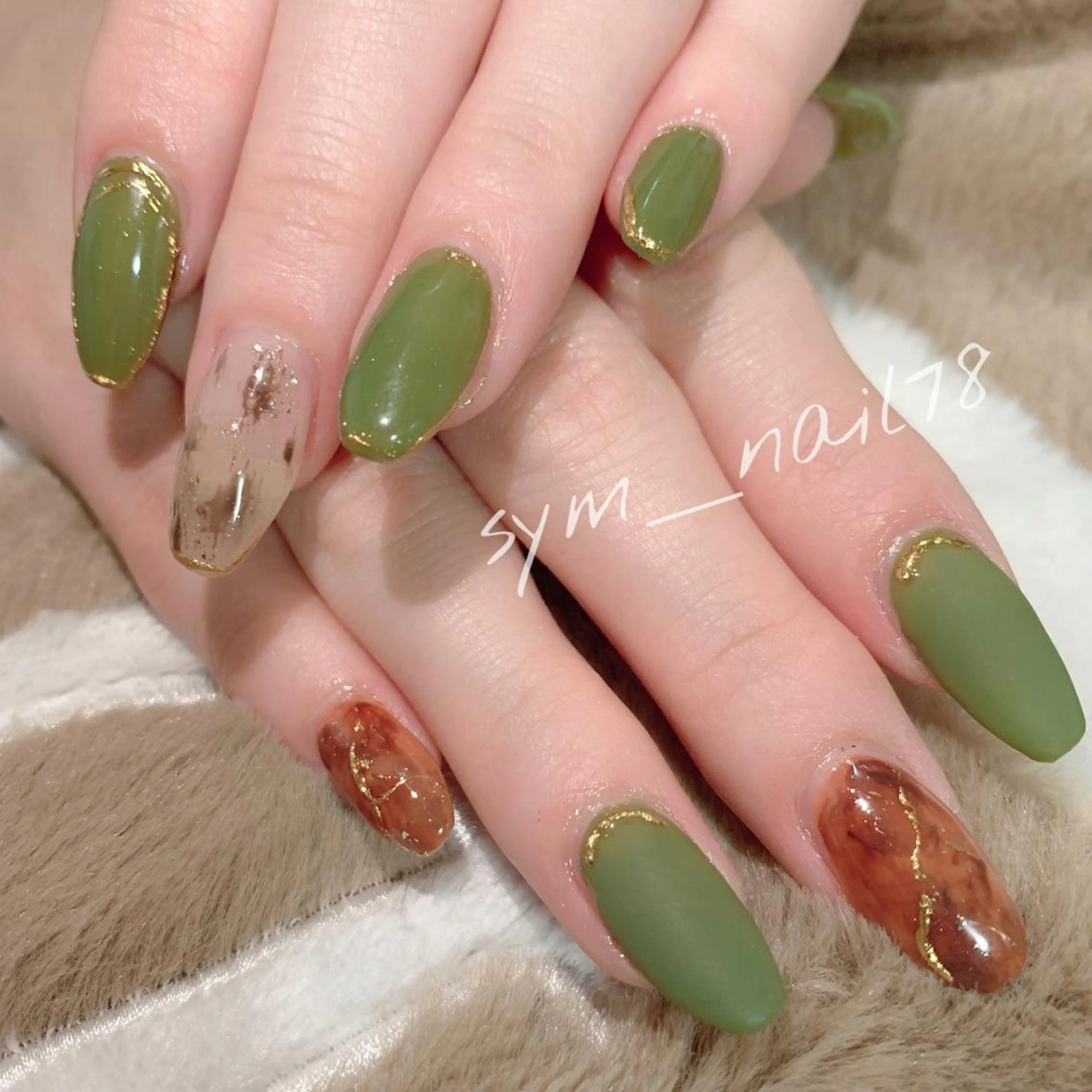 ネイル アニマル柄 べっ甲ネイル ハンドネイル Nailist. Nのネイルデザイン