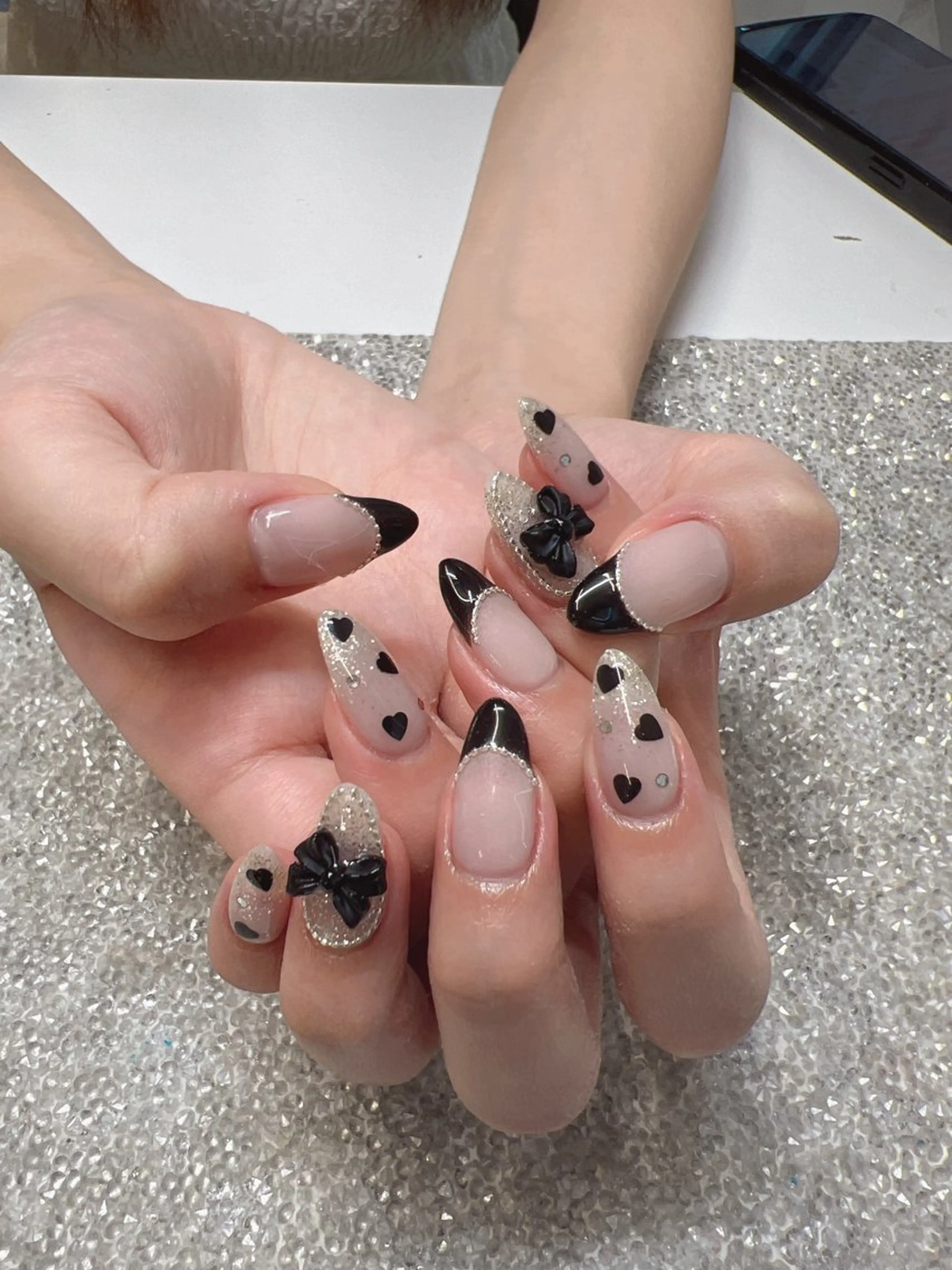 ネイル Guarendo錦糸町店所属・ガレンドウ 白澤 愛子のネイルデザイン