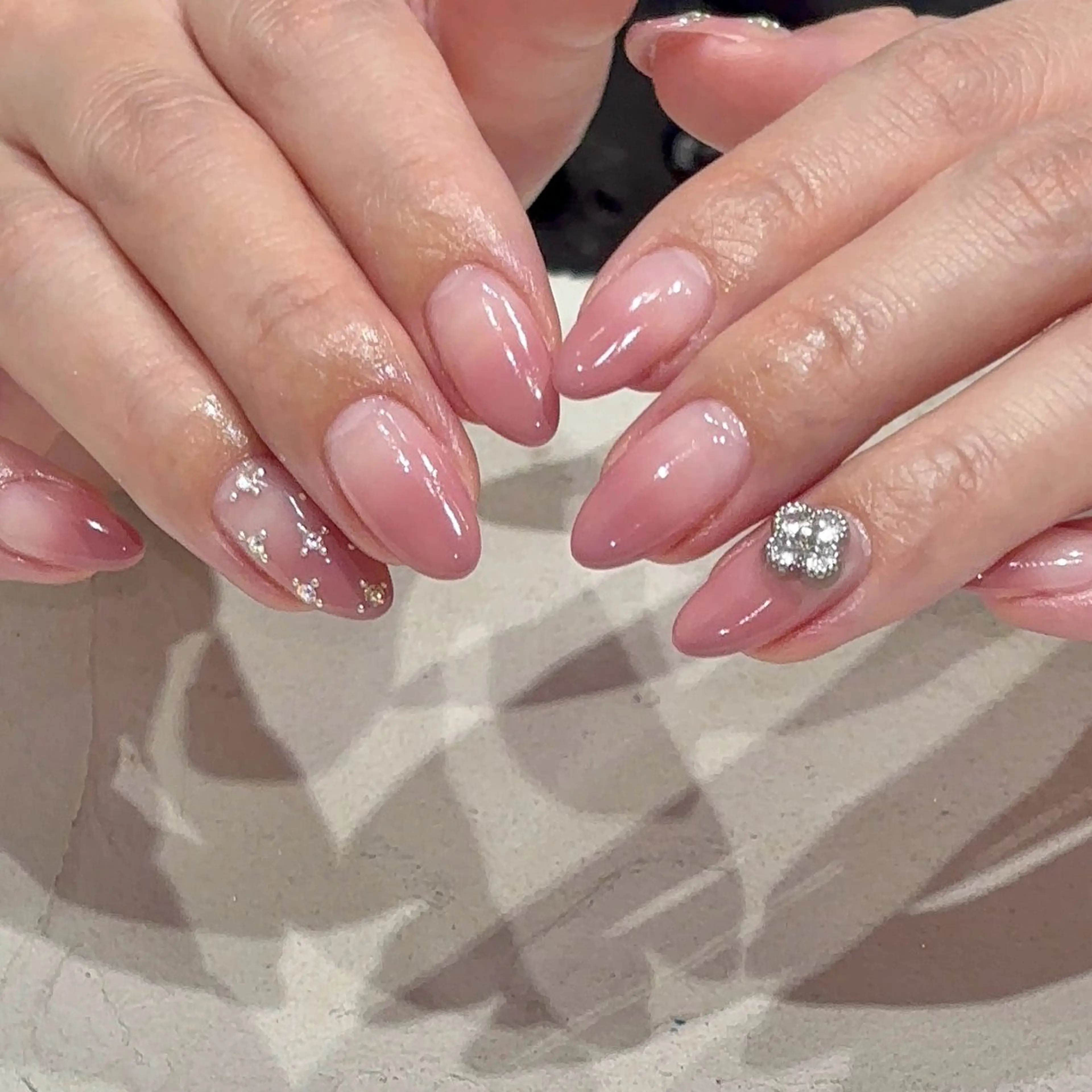 【オフあり】ハンド💅2本アート［パラジェル変更可/溝の口］の写真