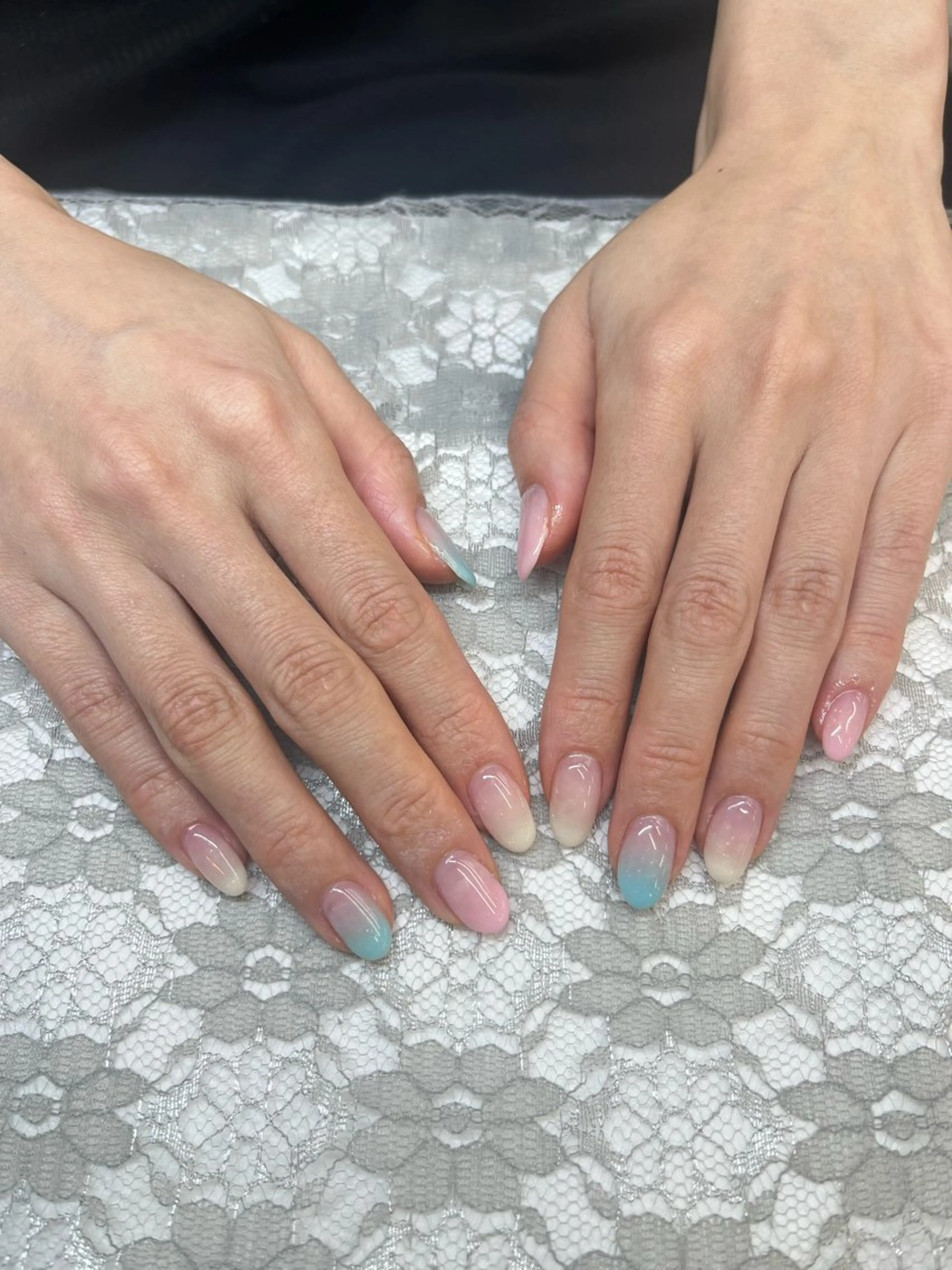 ネイル クリアネイル グラデーション ラメ(グリッター) パステルネイル MAXKELLY YUNAのネイルデザイン