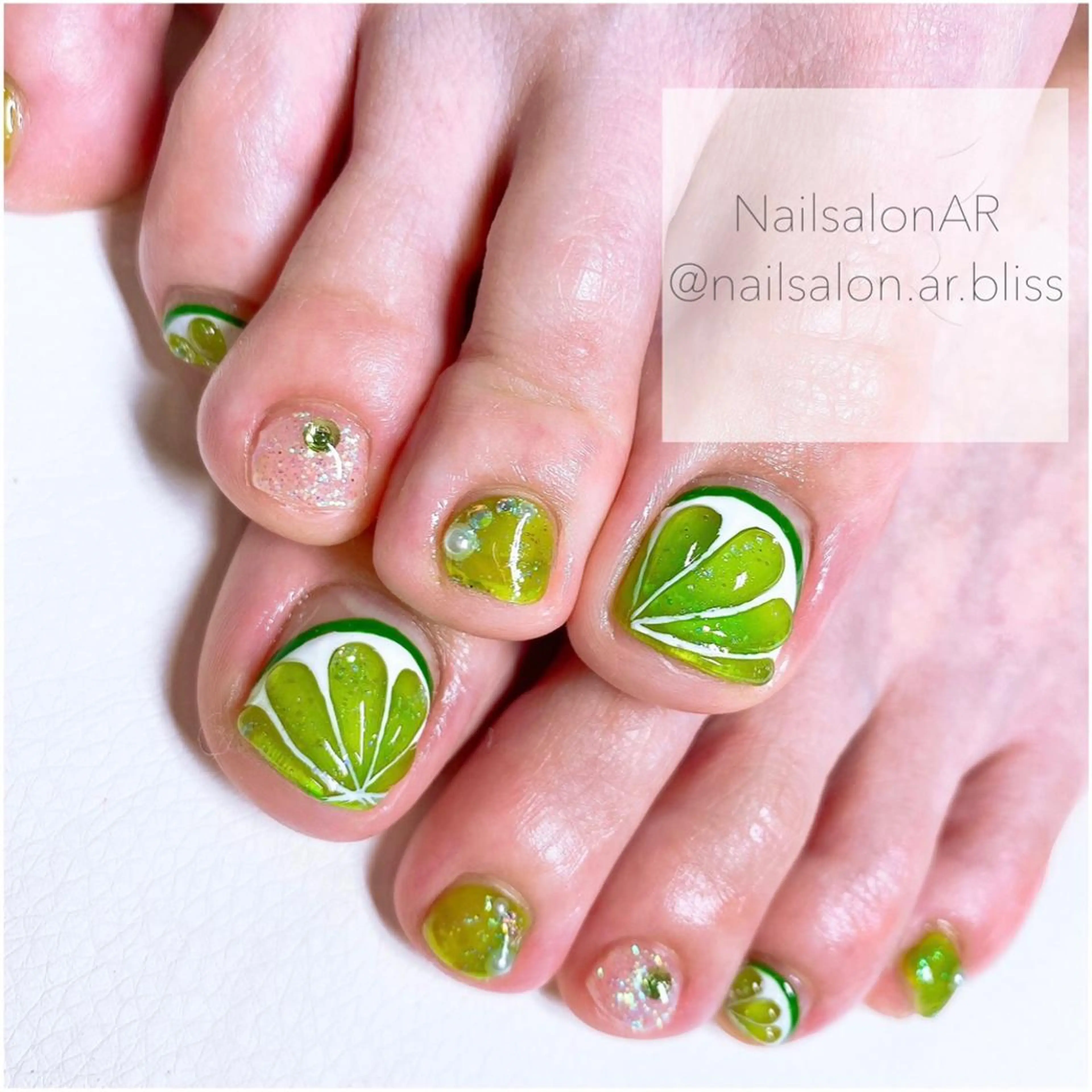 ネイル ネイルサロンAR 聖蹟桜ヶ丘店のネイルデザイン