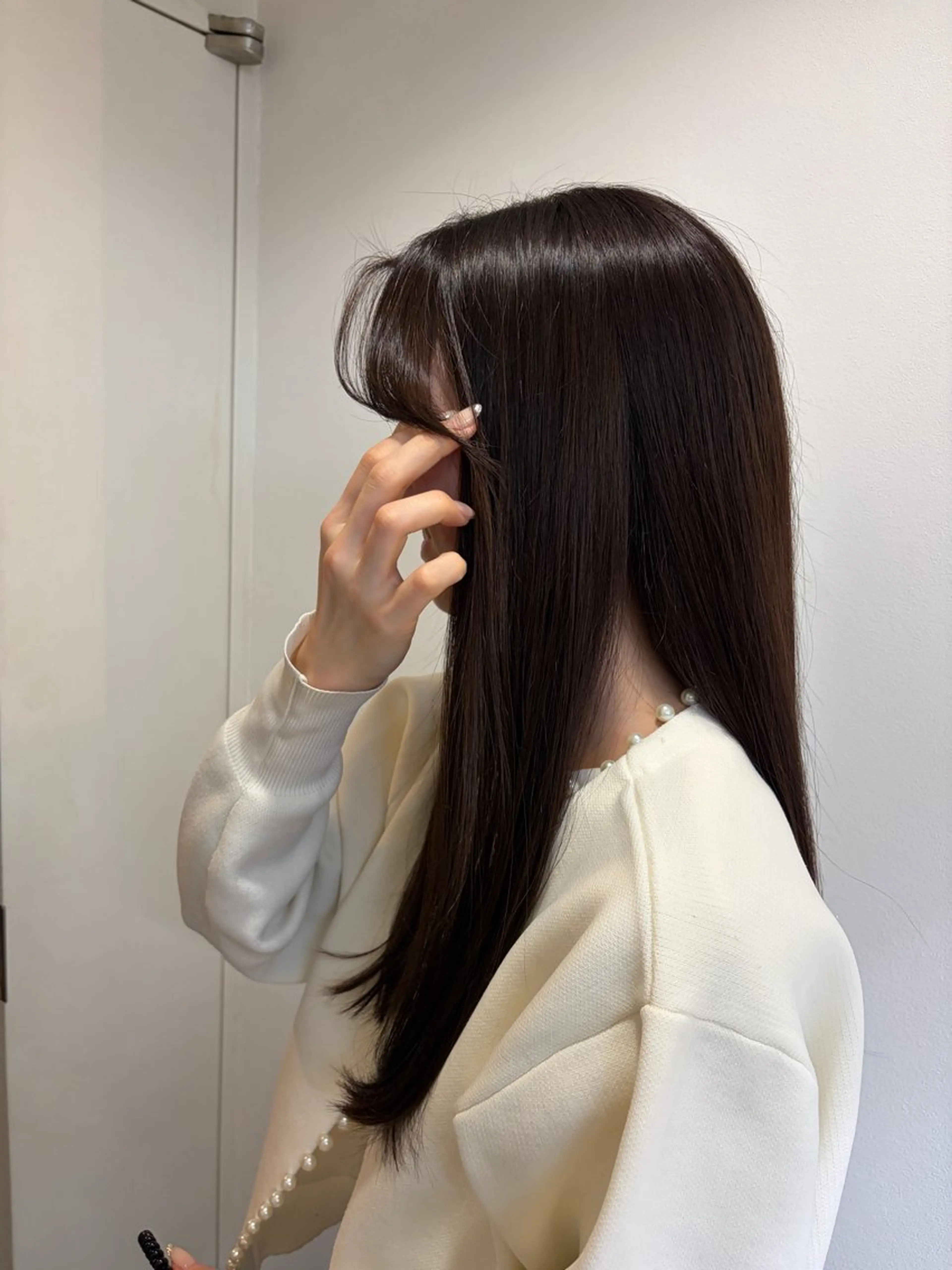 ロング 顔周りカット UNBIRTHDAY amiのヘアスタイル