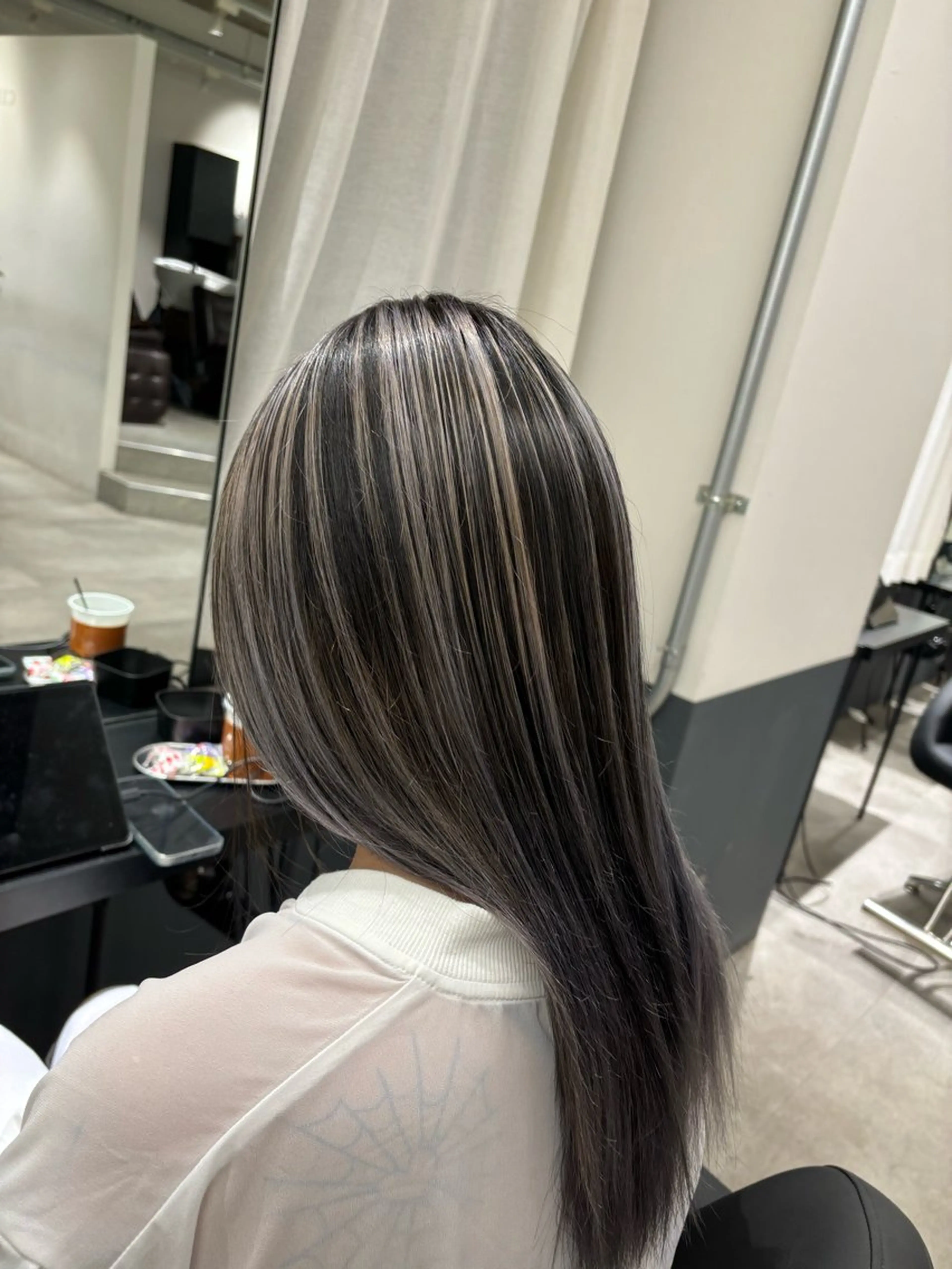 【人気上昇中♡】カット＋バレイヤージュカラーの写真