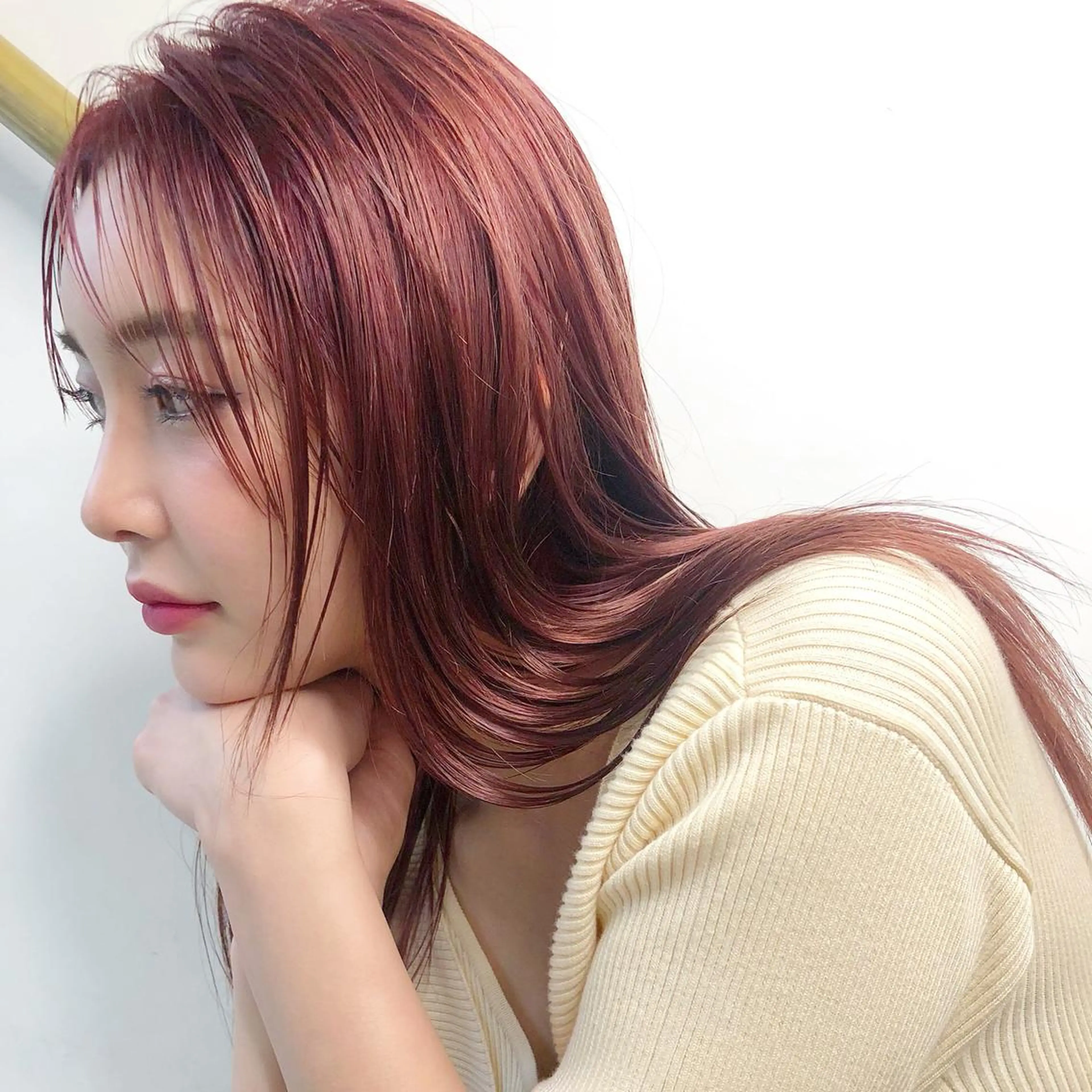 ロング カラー パーマ ヘアアレンジ 透明感カラー オレンジ ピンクカラー YEAU　PLUS所属・極上の艶髪 RINAのヘアスタイル