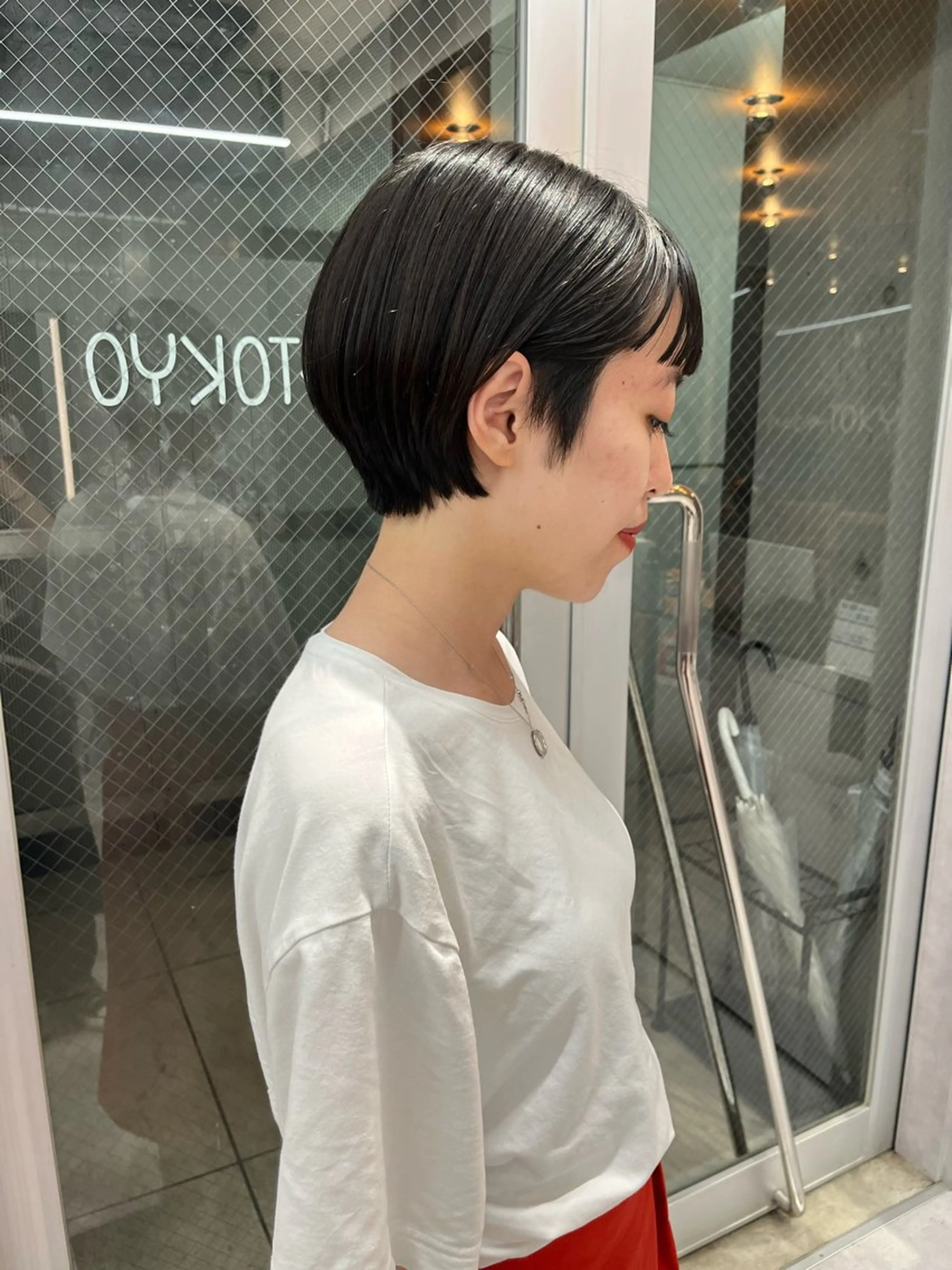 ショート ボブ&透明感カラー ♡TOMOEのヘアスタイル