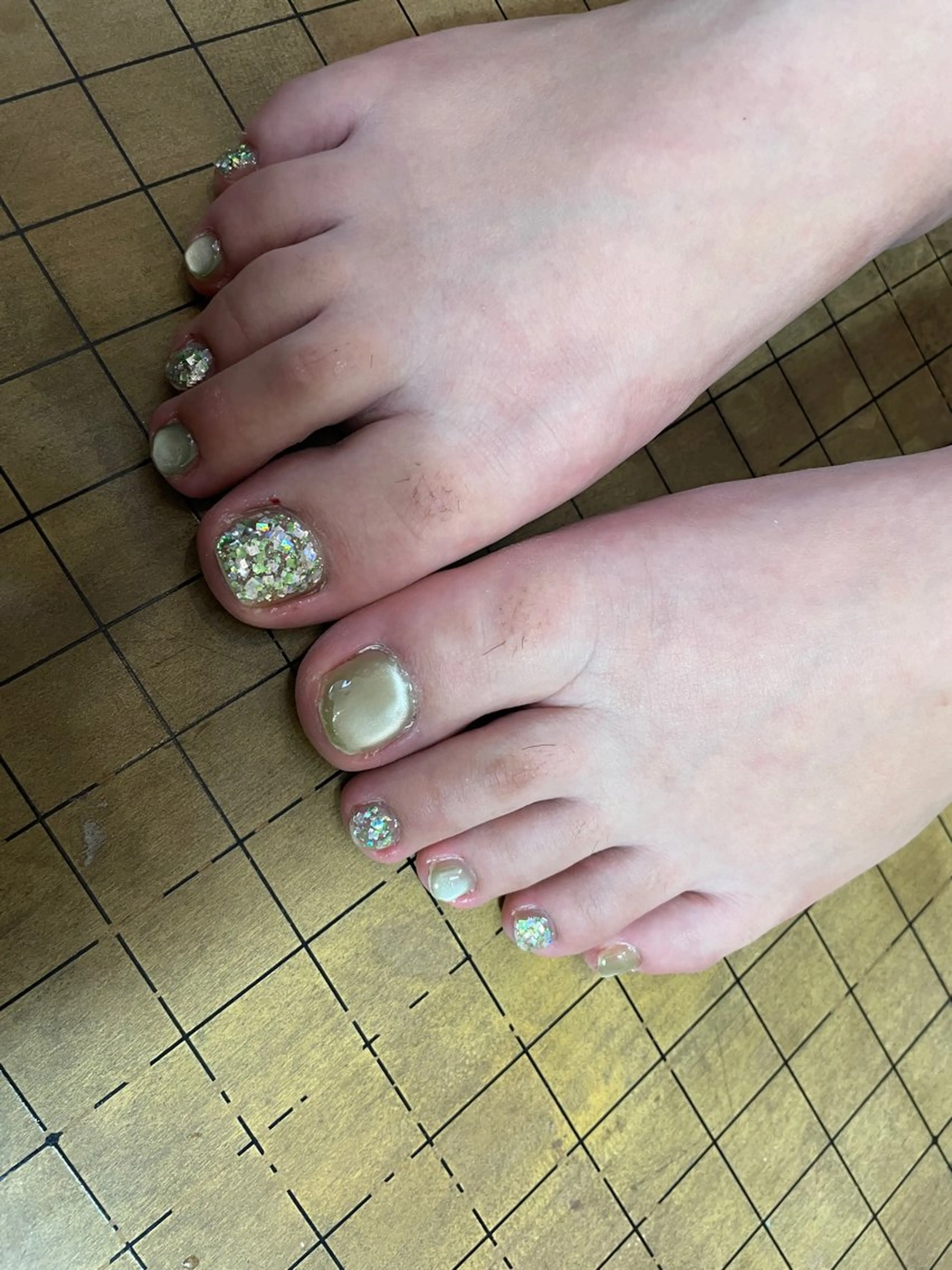 ネイル フットネイル herbal relaxation &beauty満芳庭所属・楊 蓉のネイルデザイン