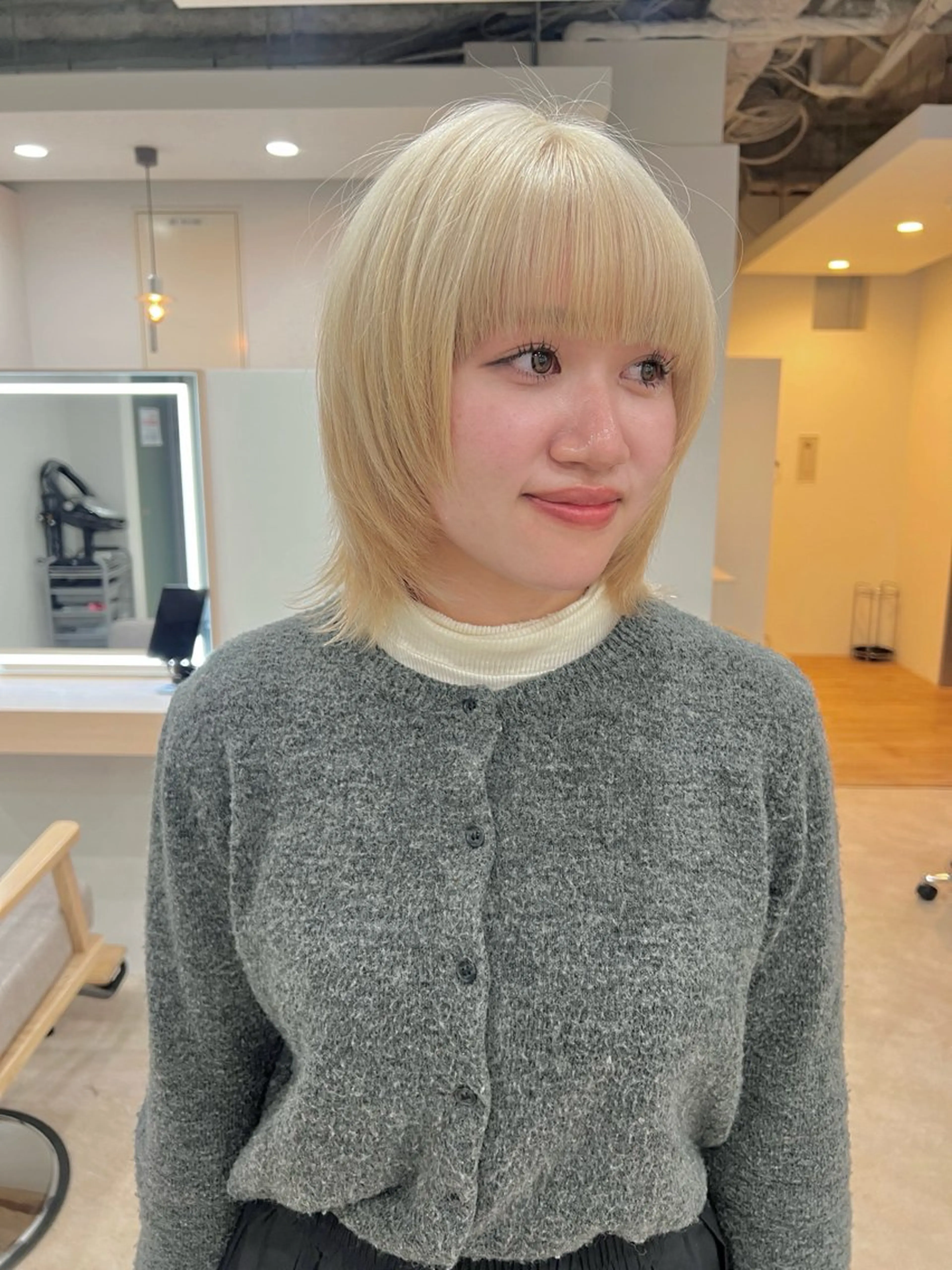 ショート 透明感カラー🍃 レイヤースタイル✨葵のヘアスタイル