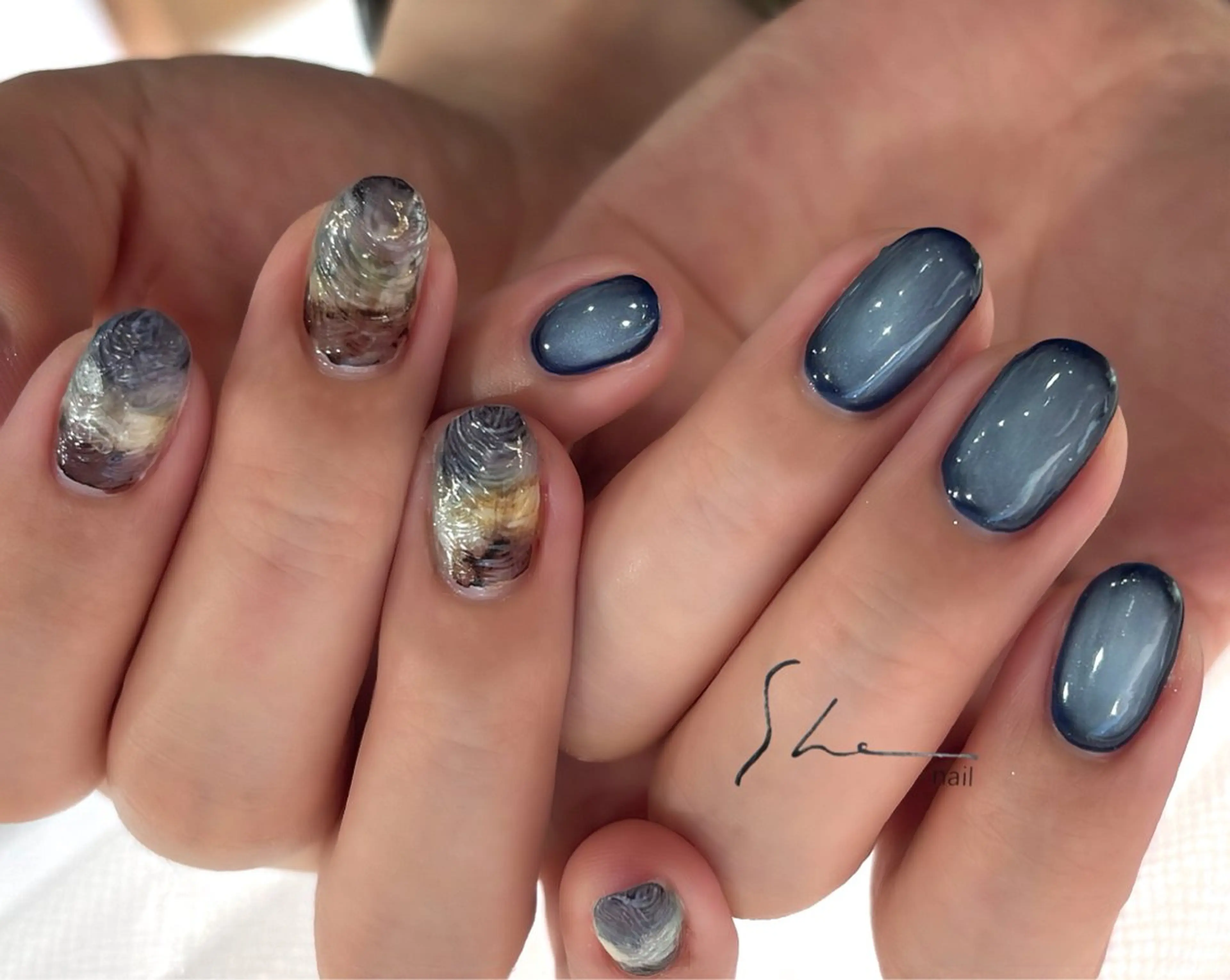 ネイル ニュアンスネイル ハンドネイル SHE所属・SHE adusaのネイルデザイン