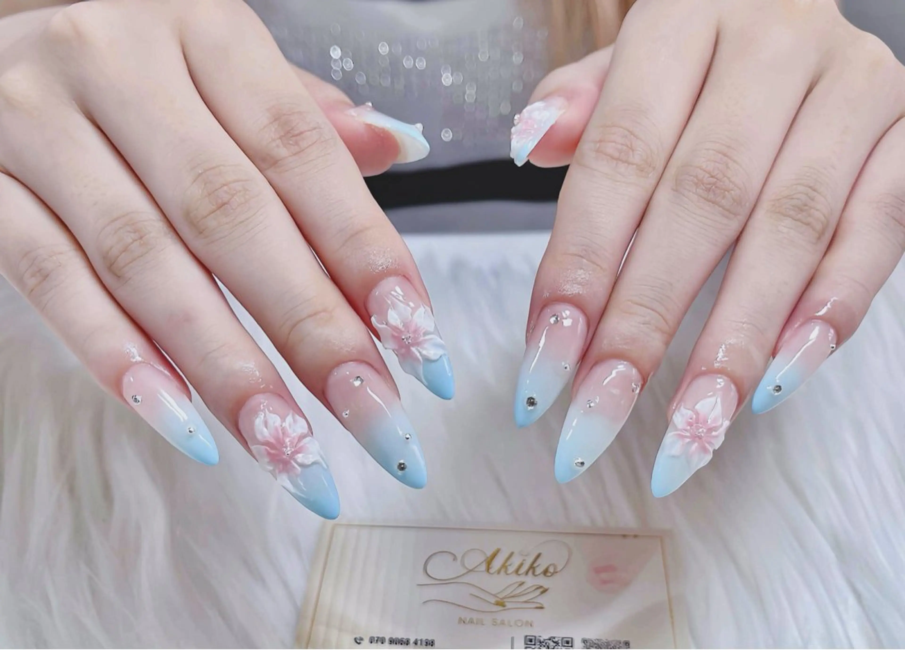 ネイル フットネイル ジェルネイル 韓国ネイル マグネットネイル 持ち込み ハンドネイル Akiko ネイルサロン所属・AKIKO ネイルサロンのネイルデザイン