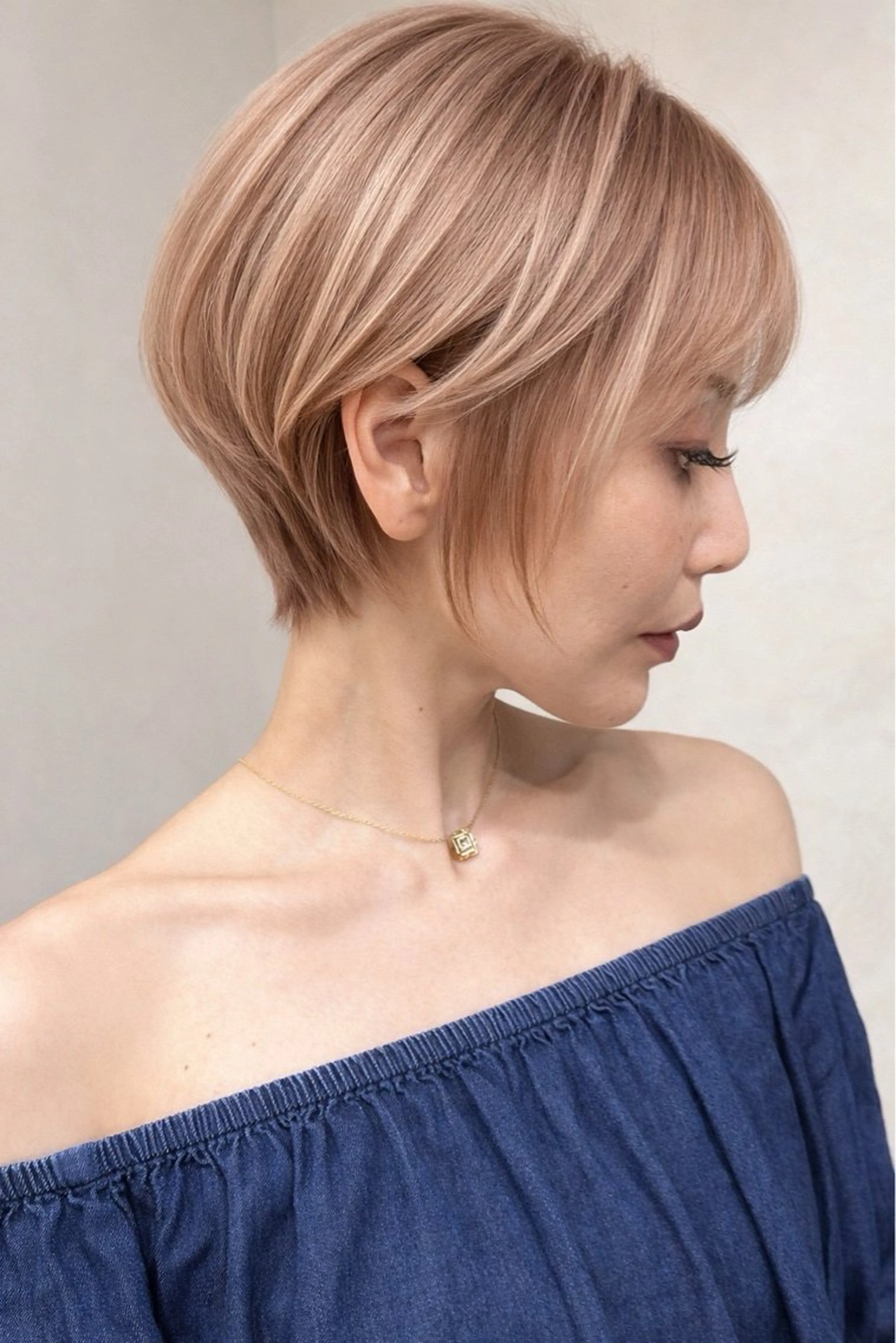 ショート 尾形 日和のヘアスタイル