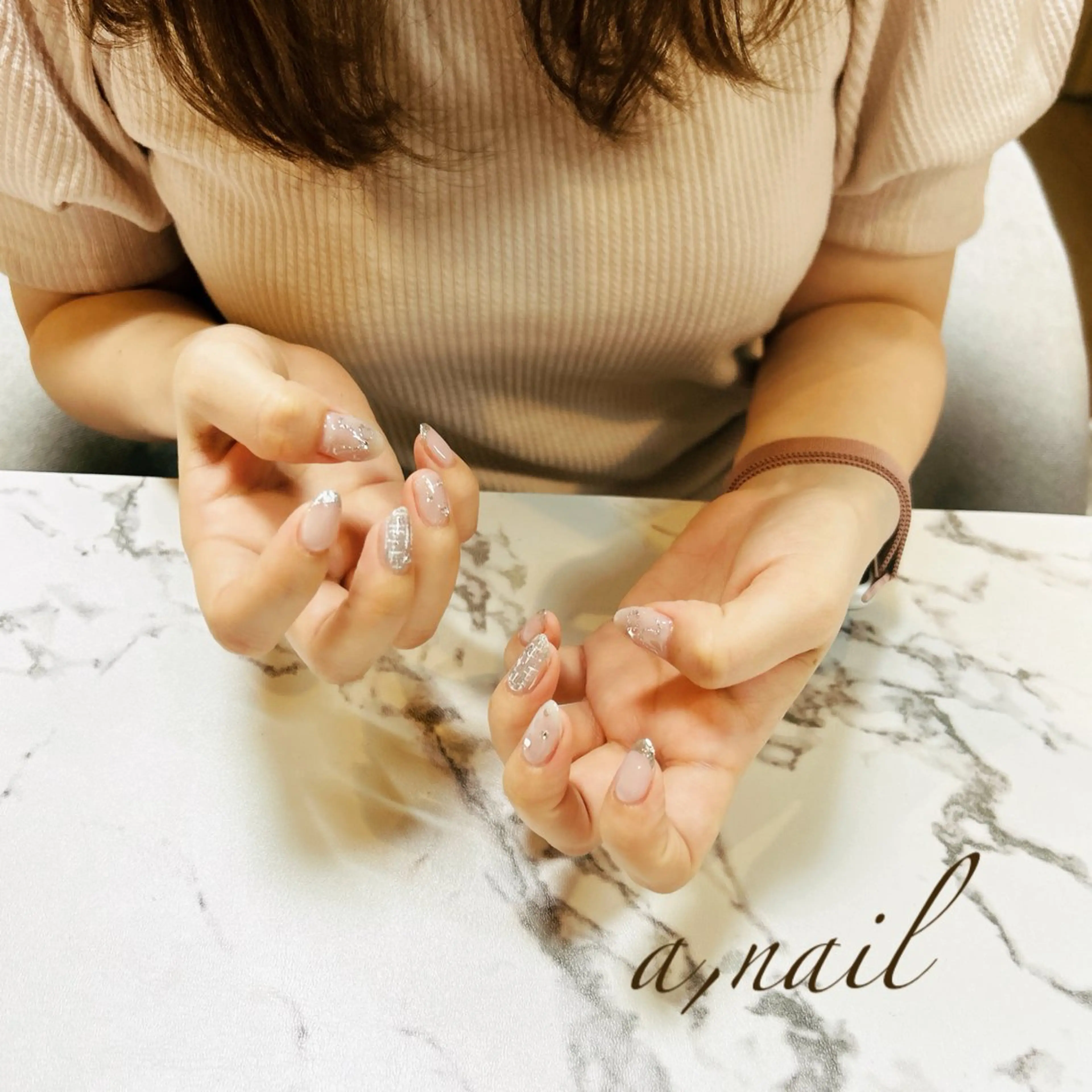 ネイル フレンチネイル キラキラネイル ラメ(グリッター) リボン シンプルネイル ハンドネイル ネイルサロン エーネイルのネイルデザイン