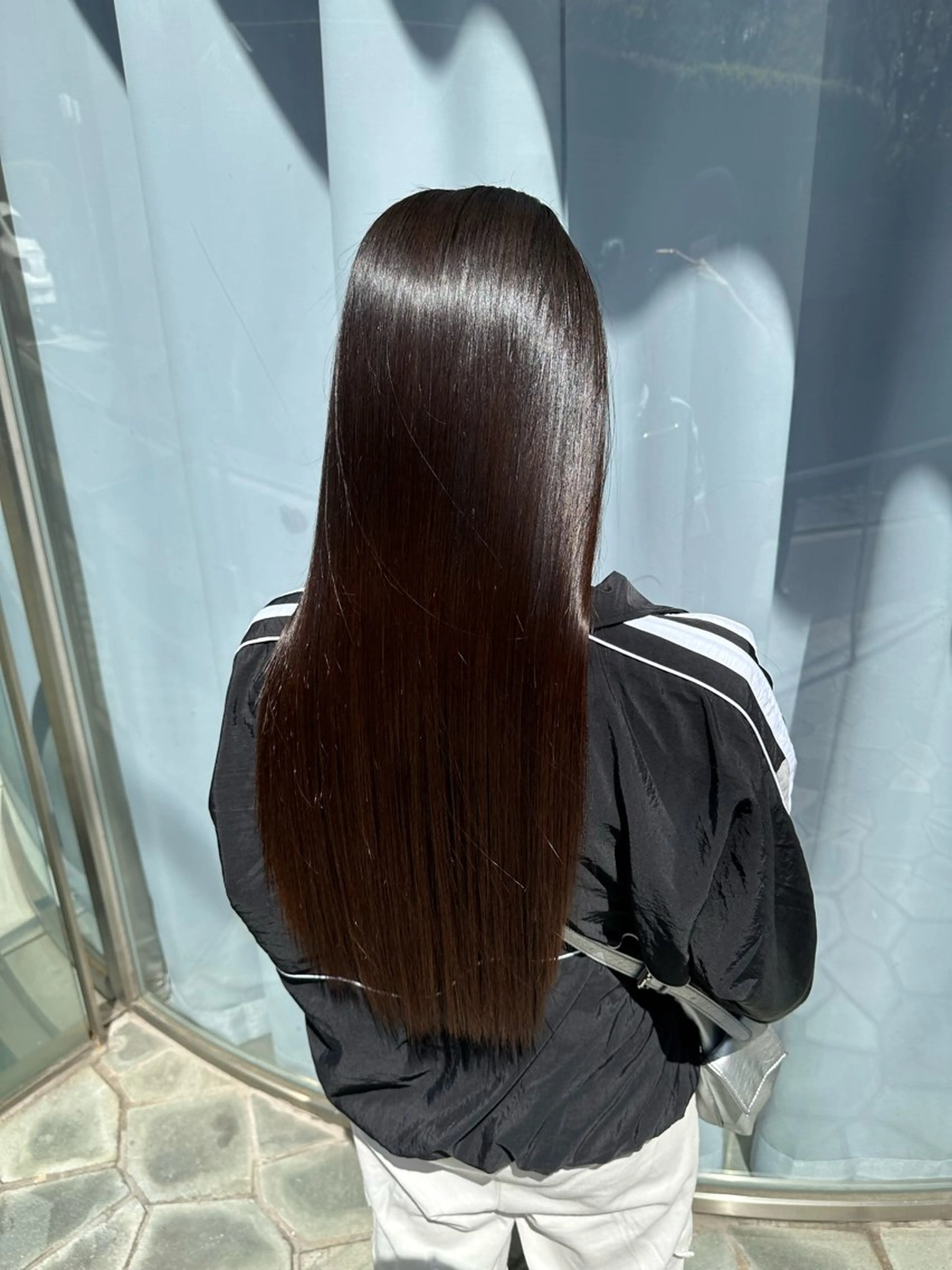 セミロング Wisteria所属・美髪特化✨ 伊織✨縮毛矯正✨のヘアスタイル