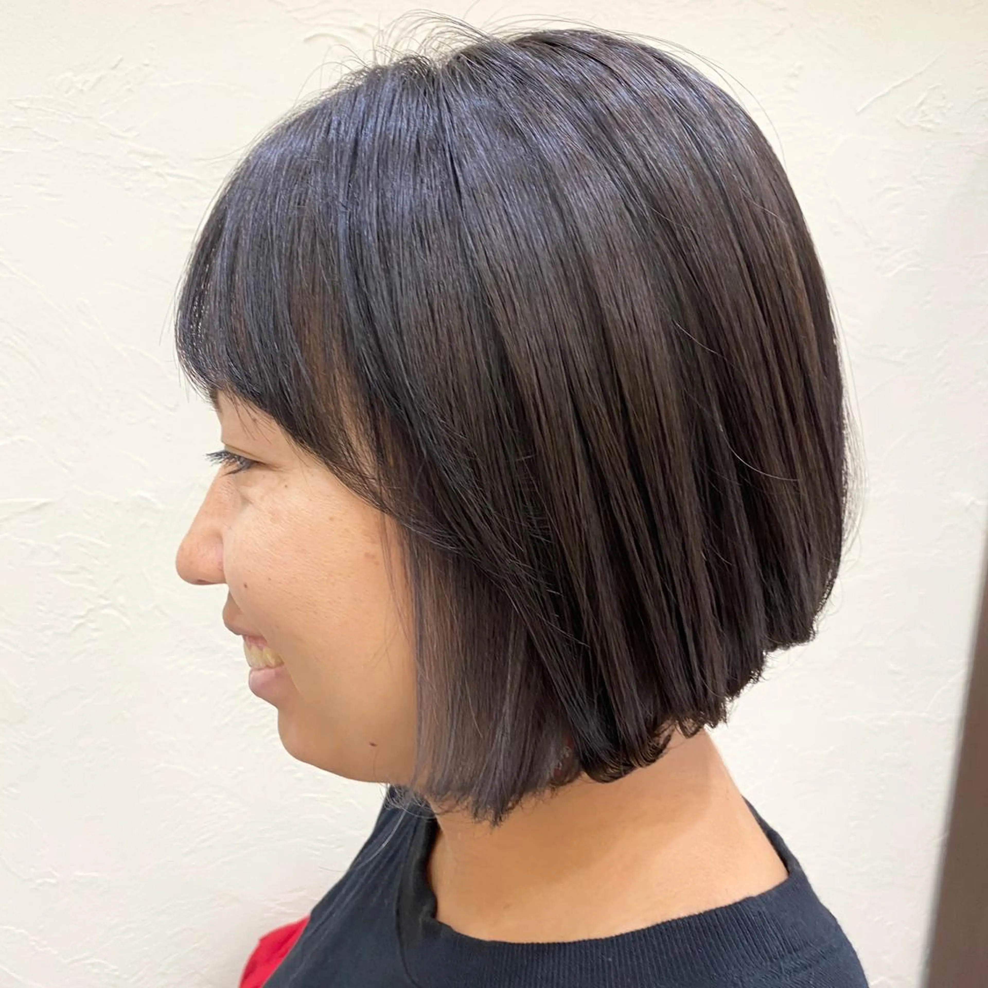 ショート in'dexhair U所属・ブリーチ🌈ハイトー ンカラー ✨アニカ✨のヘアスタイル